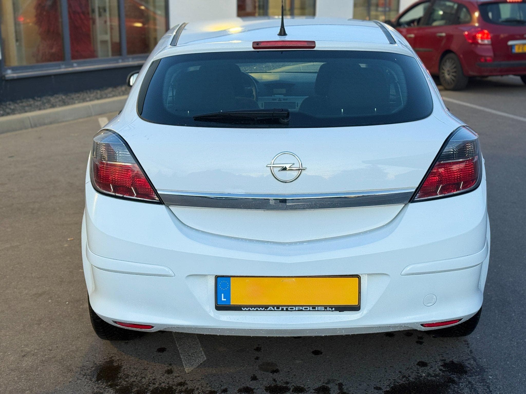 Opel Astra GTC 1.4 Coupé 90 (2009) - Photo 5