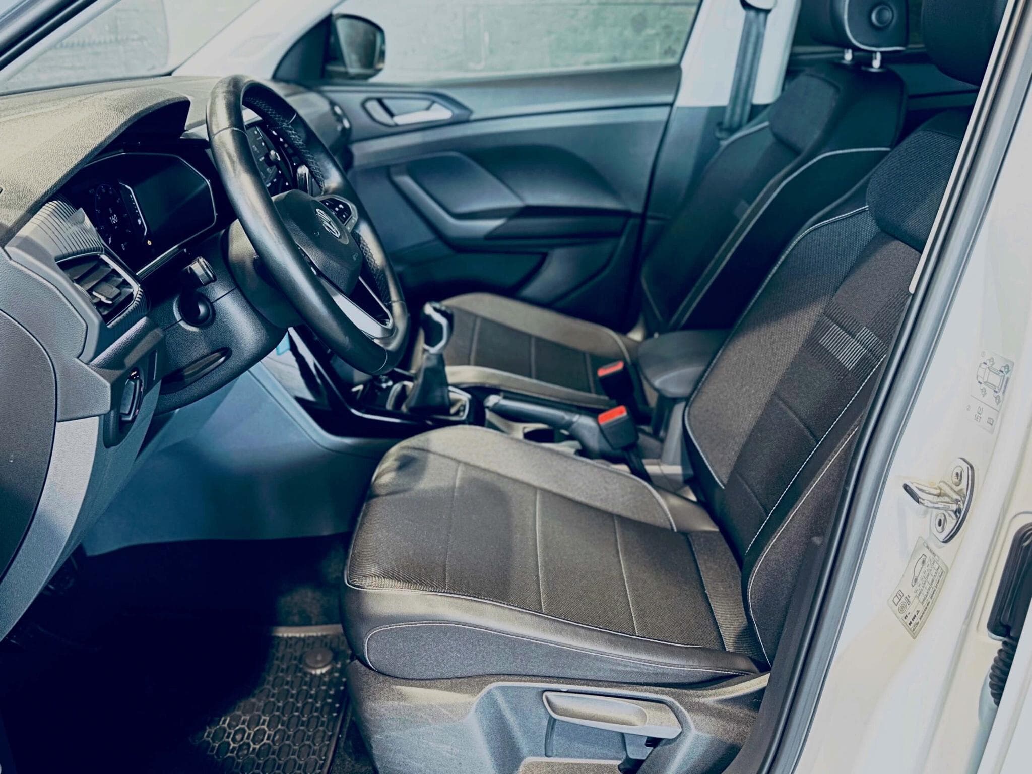 VW T-Cross T-CROSS STYLE TSI (2019) - Photo 6