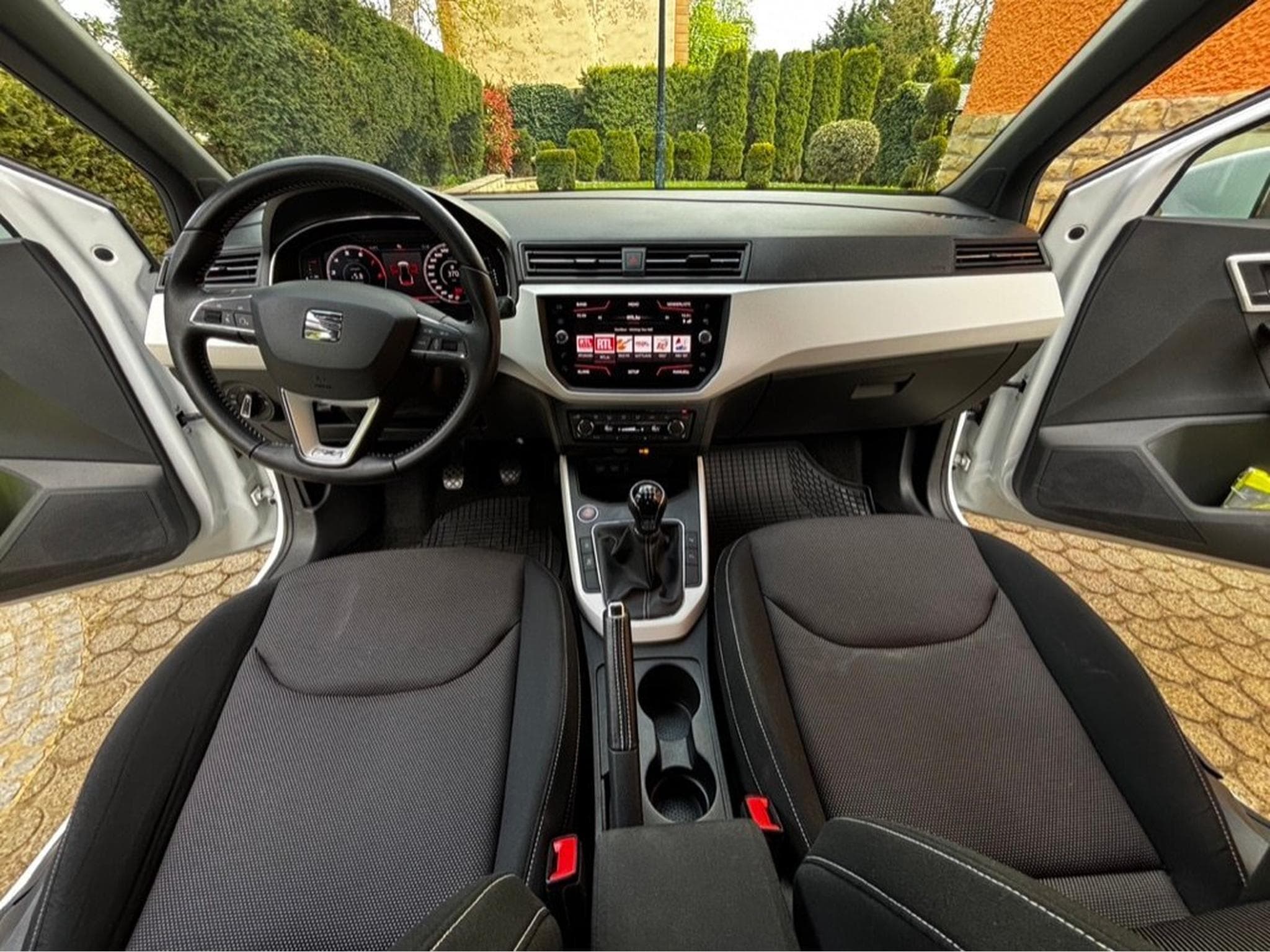 Seat Arona Xcellence (2019) - Photo 3