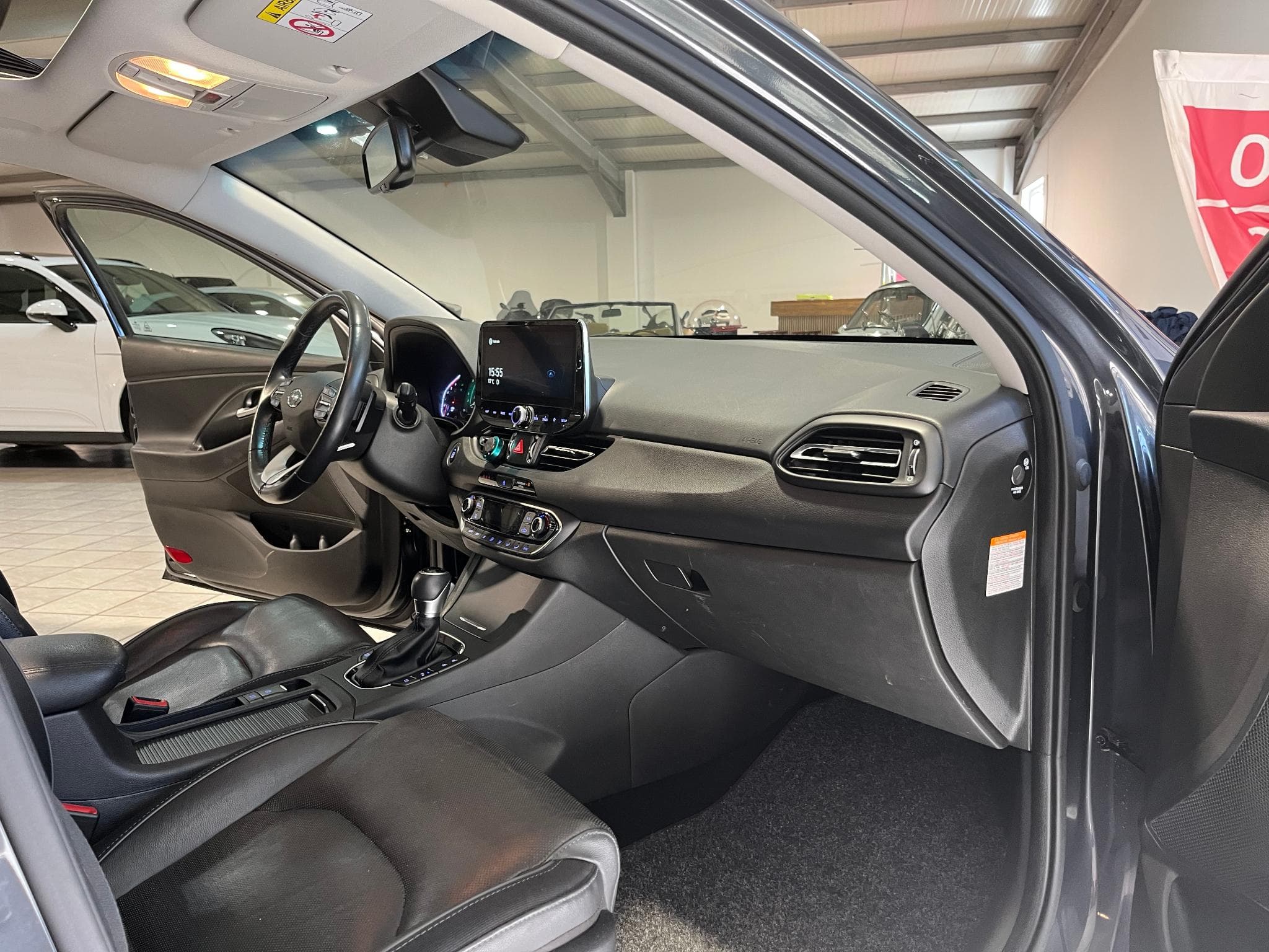 Hyundai i30 SW 1.6 CDRi MHEV Executive (2021) - Photo 16