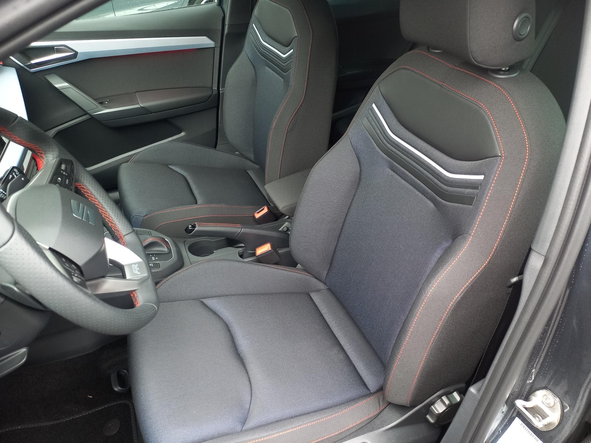 Seat Ibiza FR 1,0TSI 115 DSG7 (2020) - Photo 3