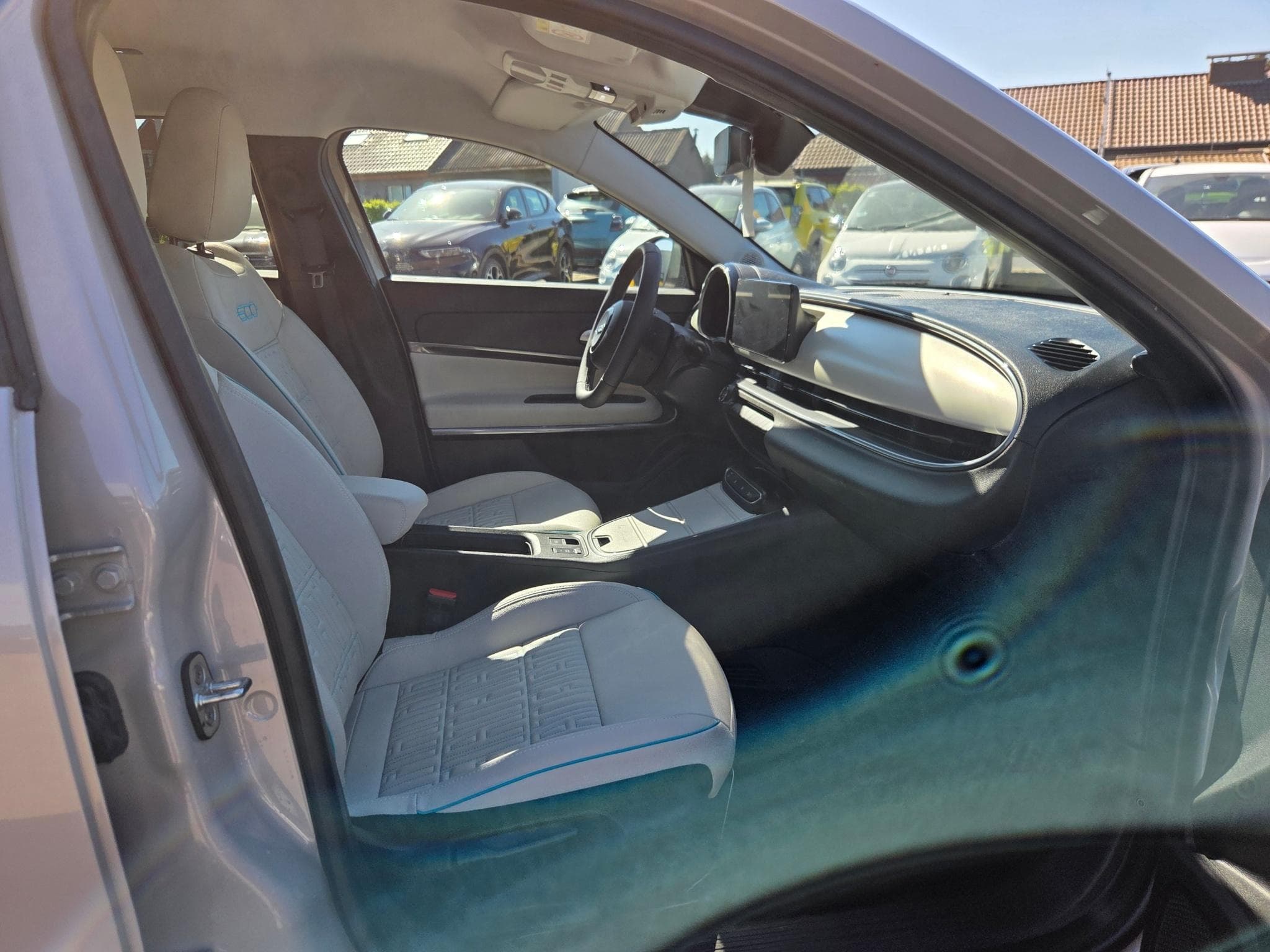 Fiat 600 E LA PRIMA (2025) - Photo 7