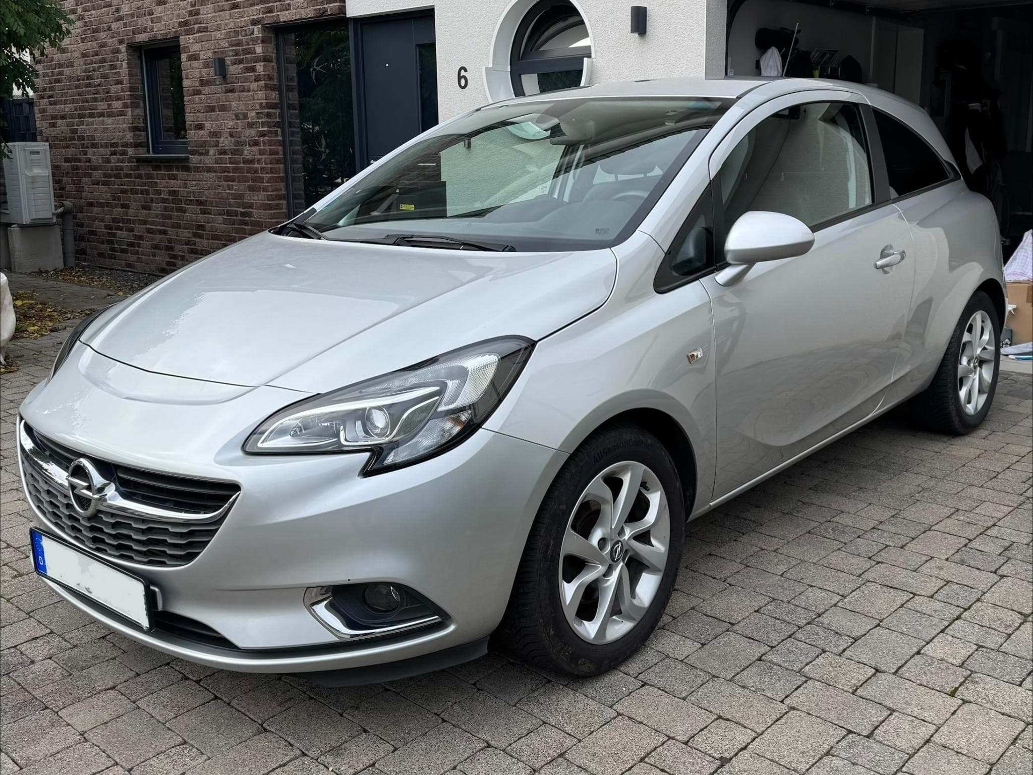 Opel Corsa 1.0 Turbo Start/Stop Innovation (2018) - Foto 1