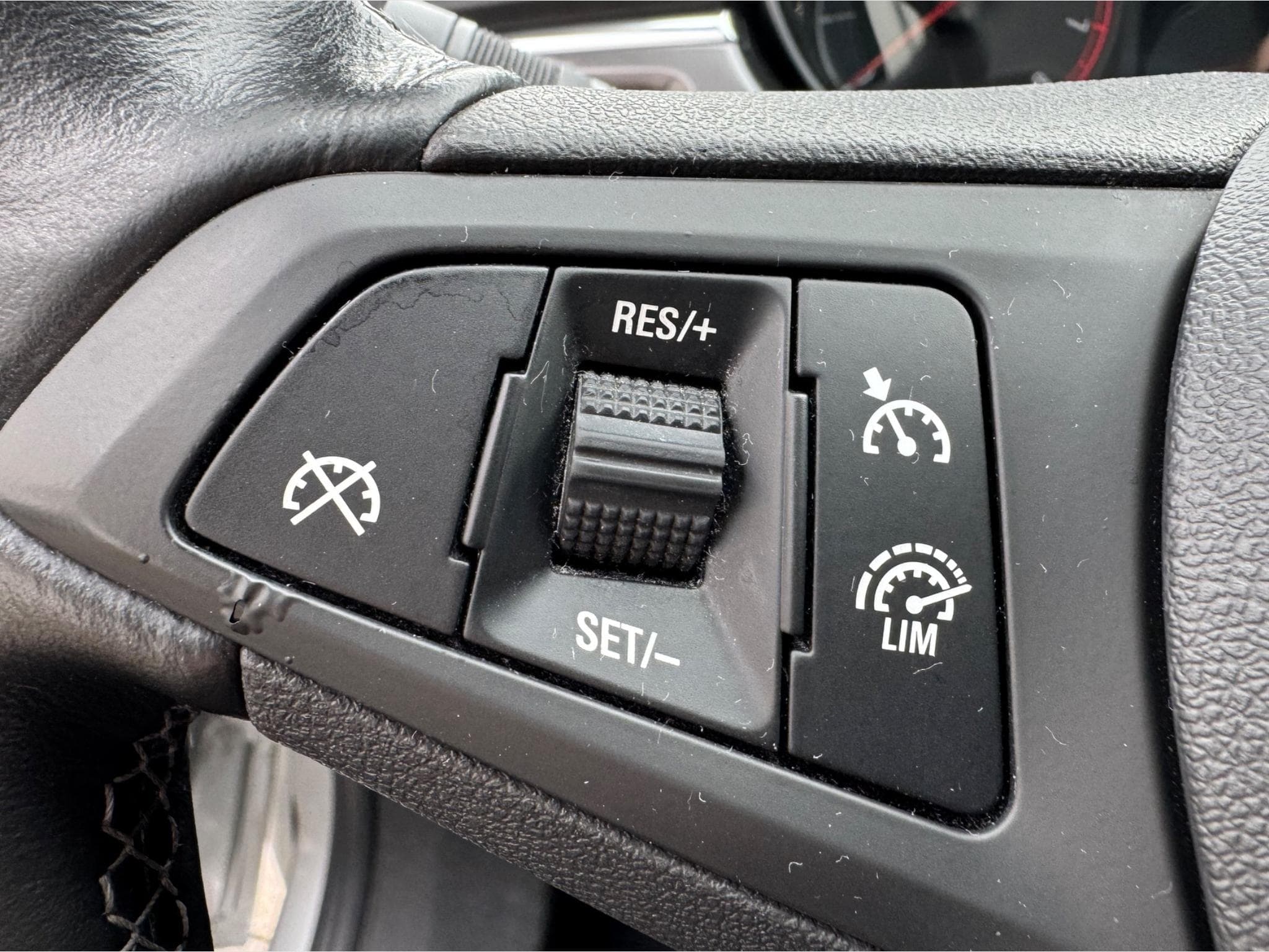 Opel Corsa 1.0 Turbo Start/Stop Innovation (2018) - Foto 7