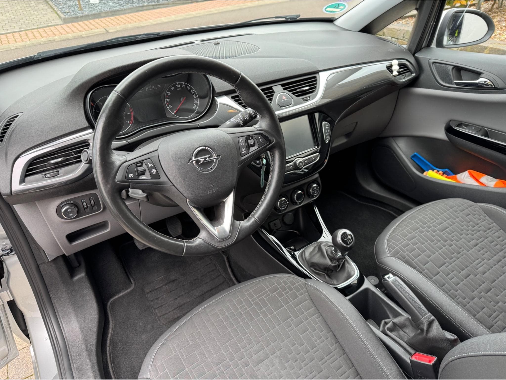 Opel Corsa 1.0 Turbo Start/Stop Innovation (2018) - Foto 13