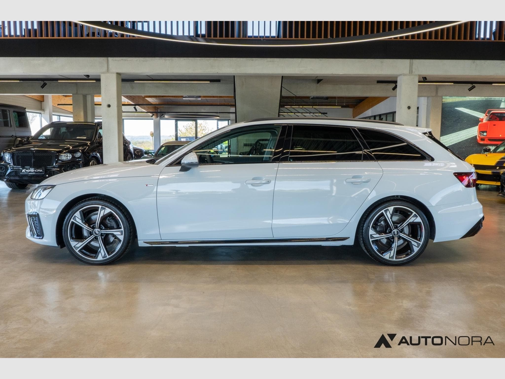 Audi A4 A4 Avant 35 TFSI S line (2023) - Photo 7