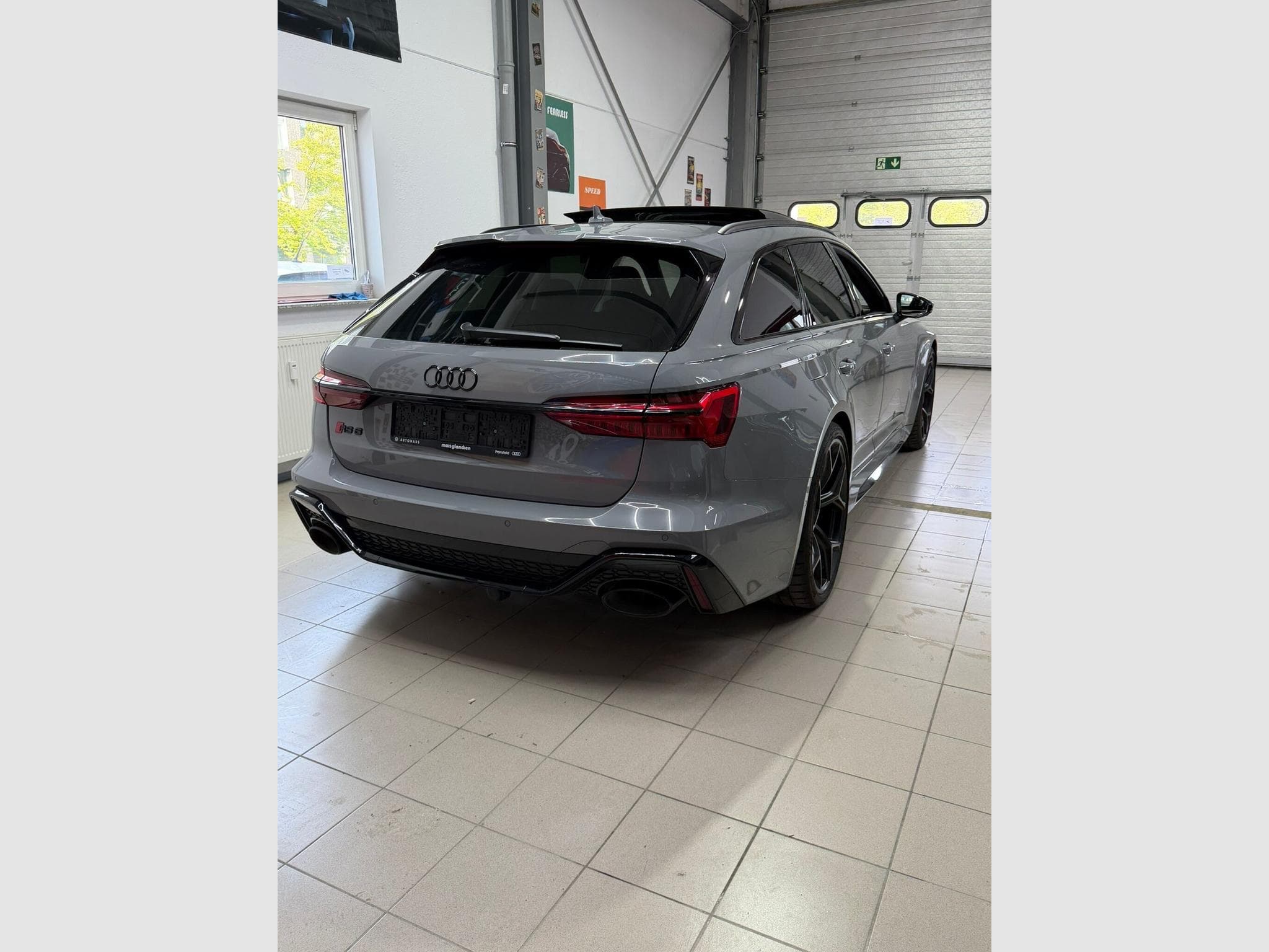 Audi RS6 PERFORMANCE V8 4.0 TFSI Bi-Turbo 630 PS (2025) - Foto 4