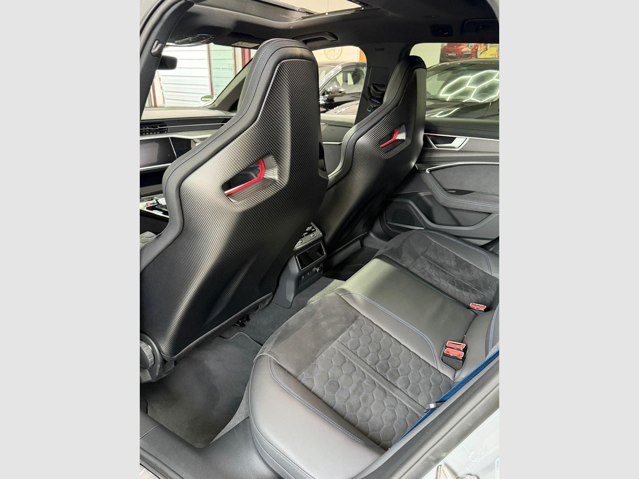 Audi RS6 PERFORMANCE V8 4.0 TFSI Bi-Turbo 630 PS (2025) - Foto 9