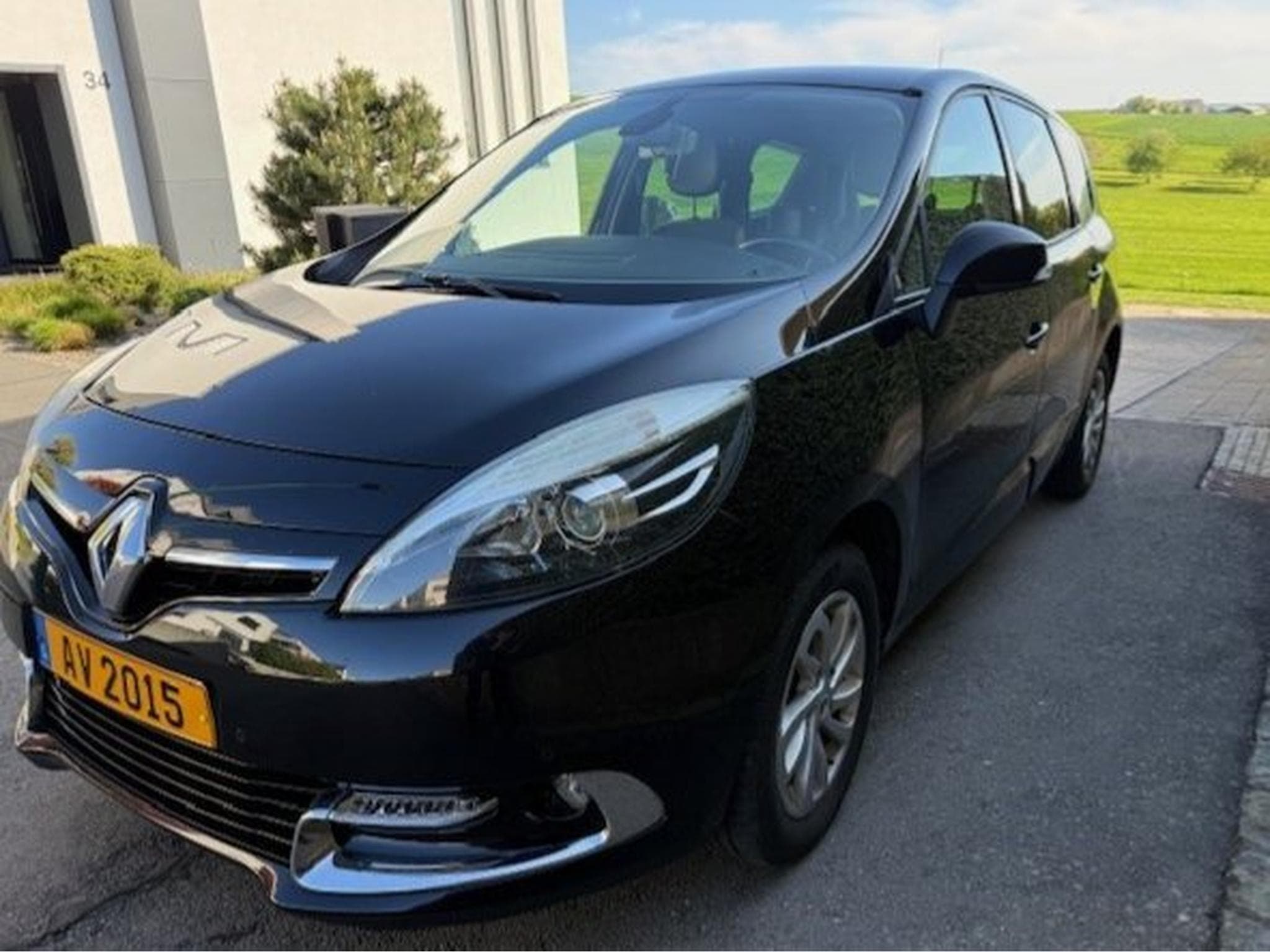 Renault Grand Scenic ENERGY dCi 130 (JZNAB6) (2014) - Photo 2