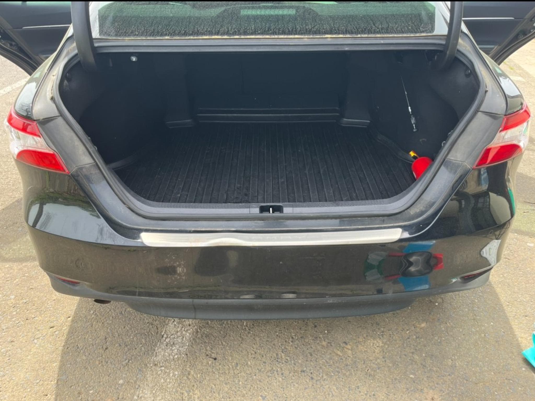 Toyota Camry (2021) - Photo 10