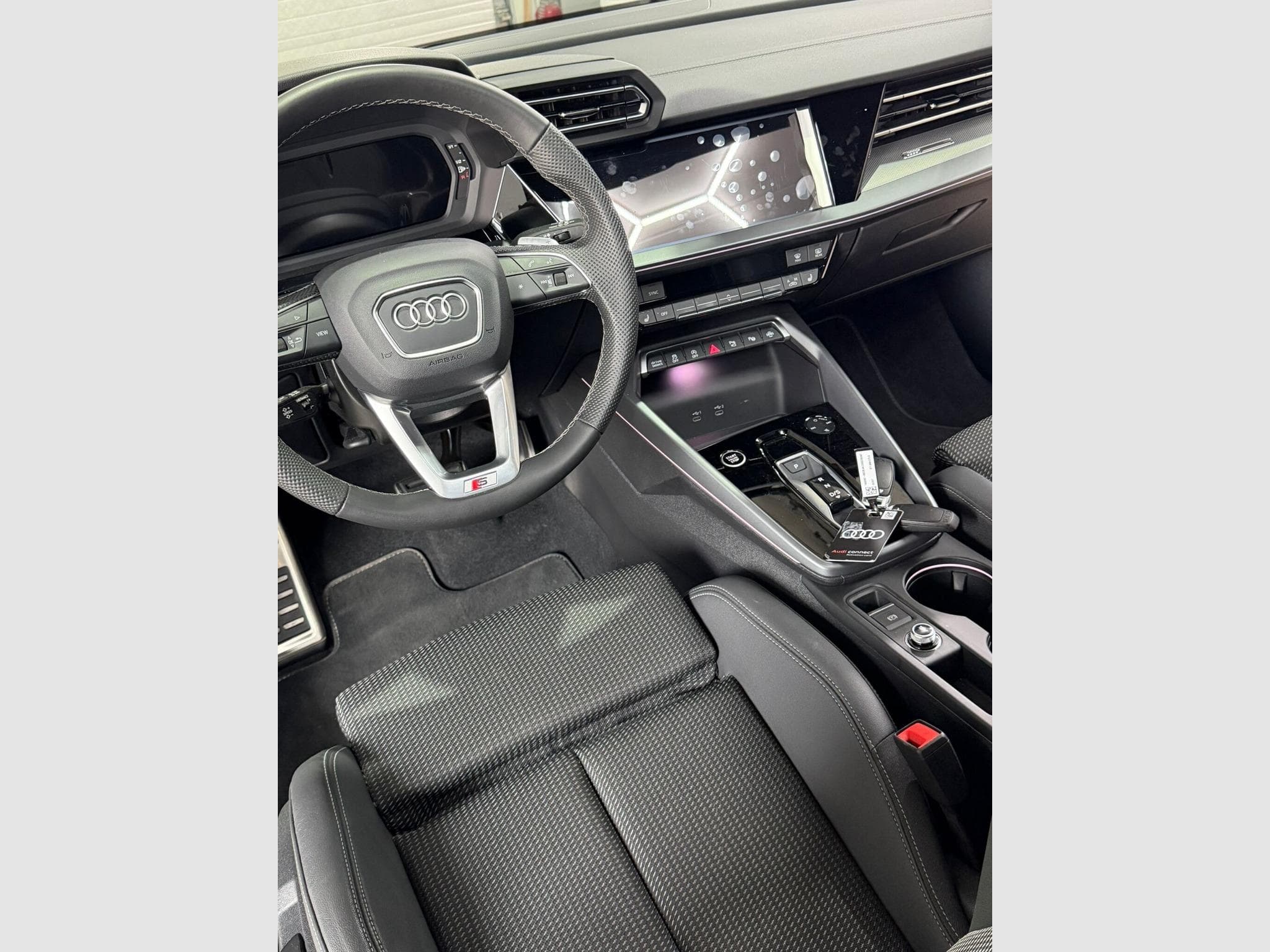 Audi A3 2 L TDI 150 Ps S-line (2025) - Foto 4