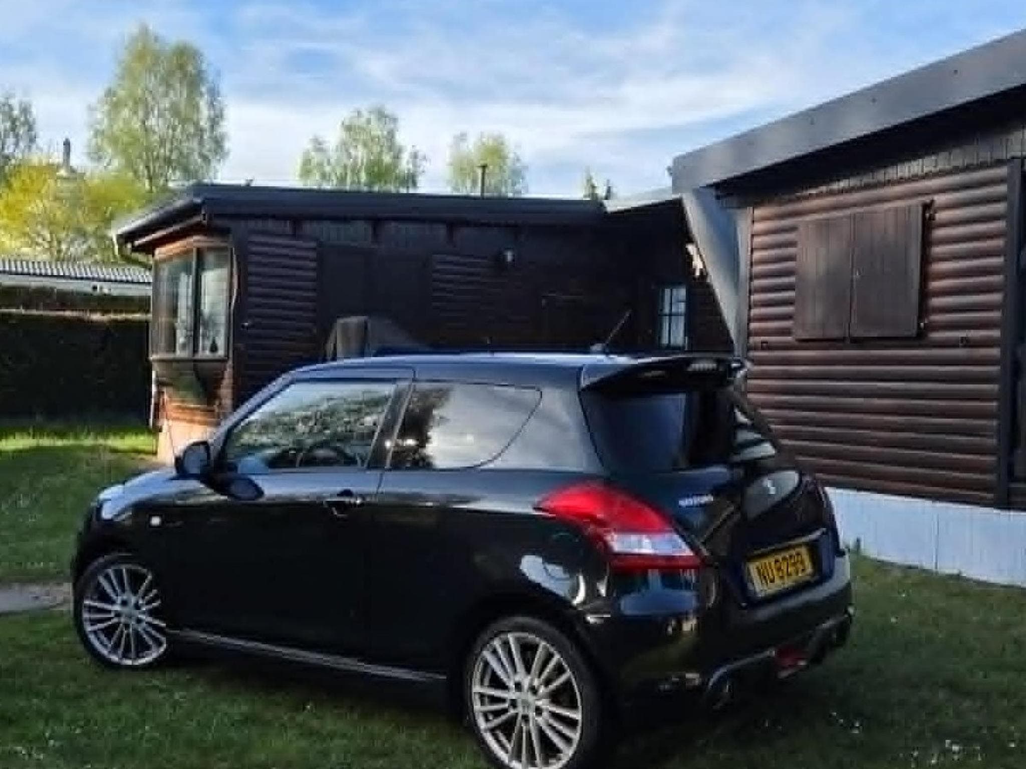 Suzuki Swift Sport (2017) - Photo 2