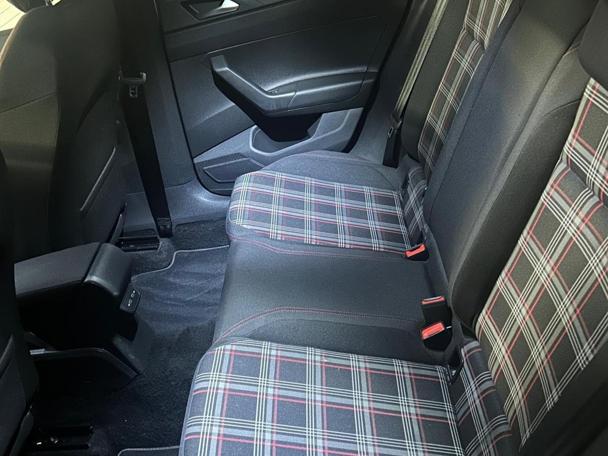 VW Polo GTI (2020) - Foto 9