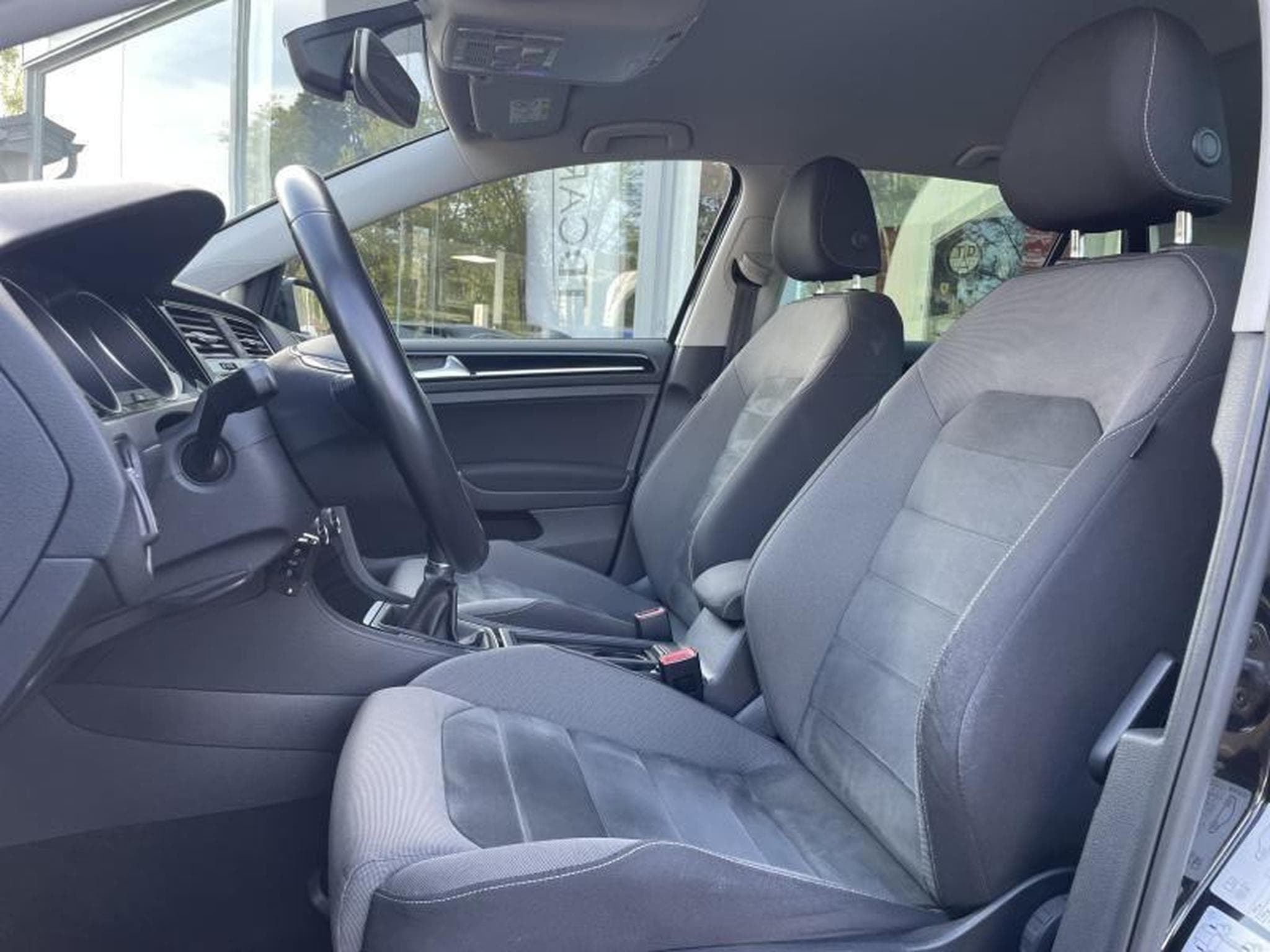 VW Golf 7 1.5 TSi 150 Highline (2018) - Photo 7