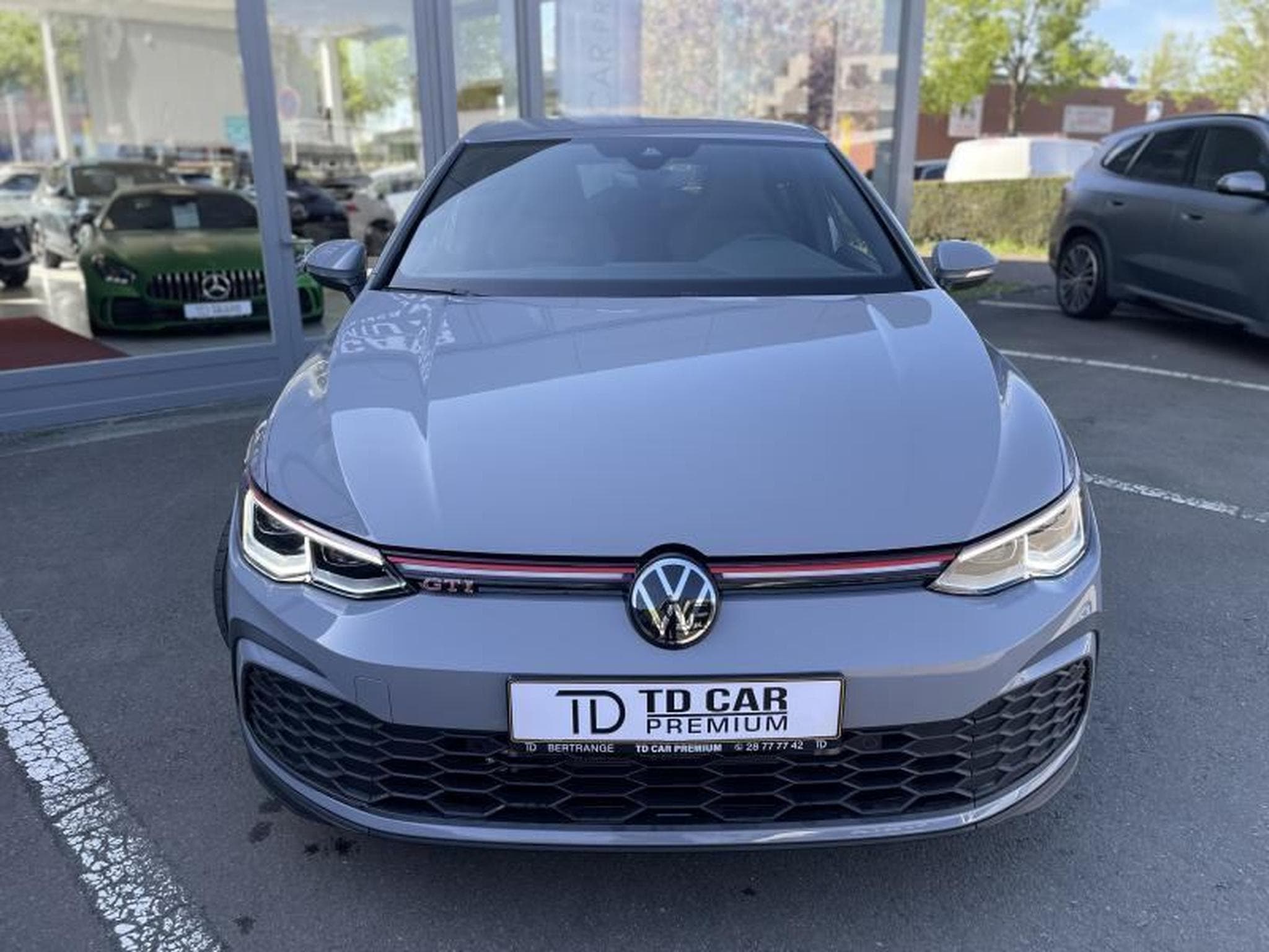 VW Golf 8 GTI 2.0 TSI DSG7 (2023) - Photo 2