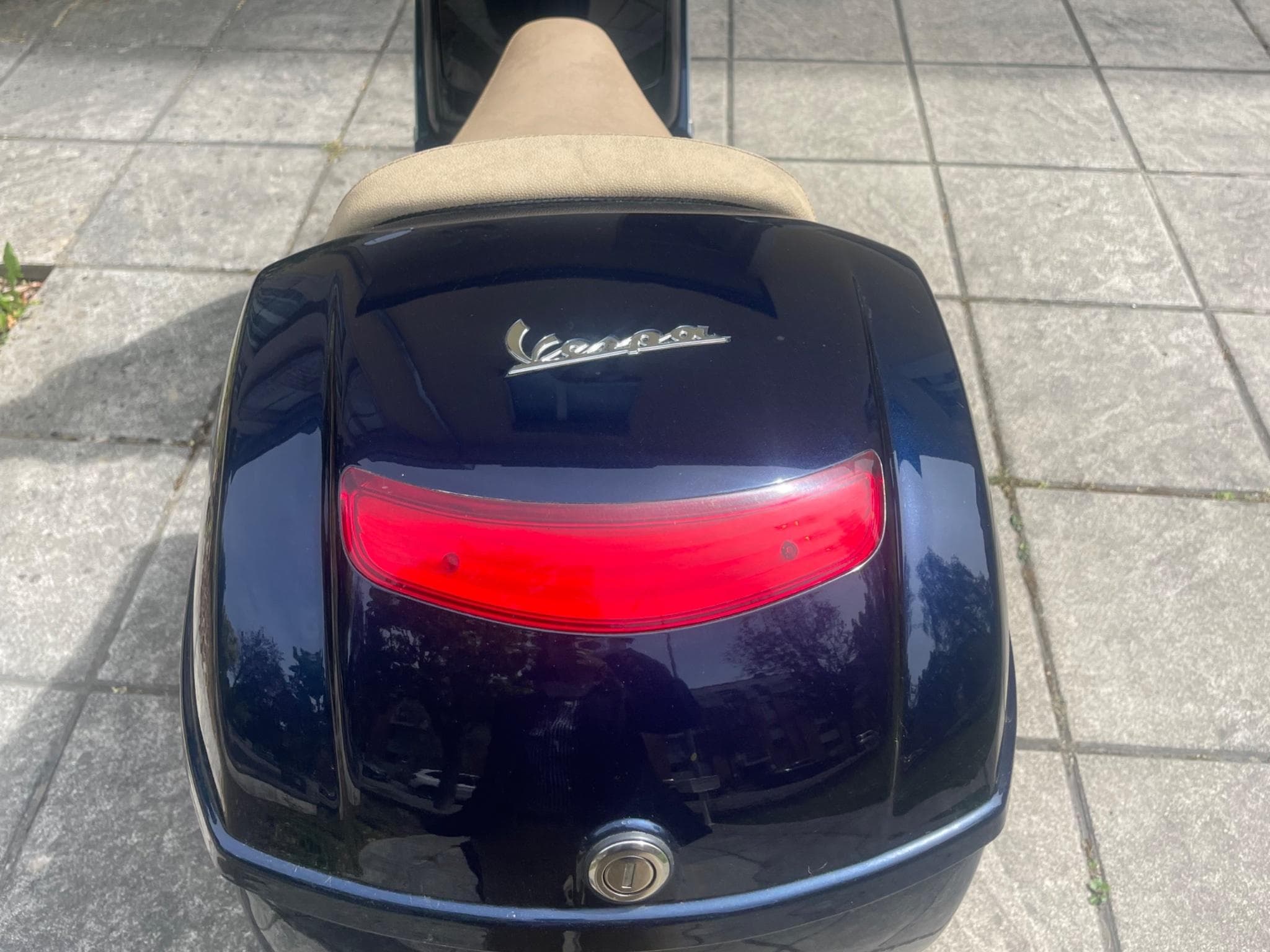 Vespa LX Vespa LX 125 bleu marine avec Top Case (2009) - Photo 3