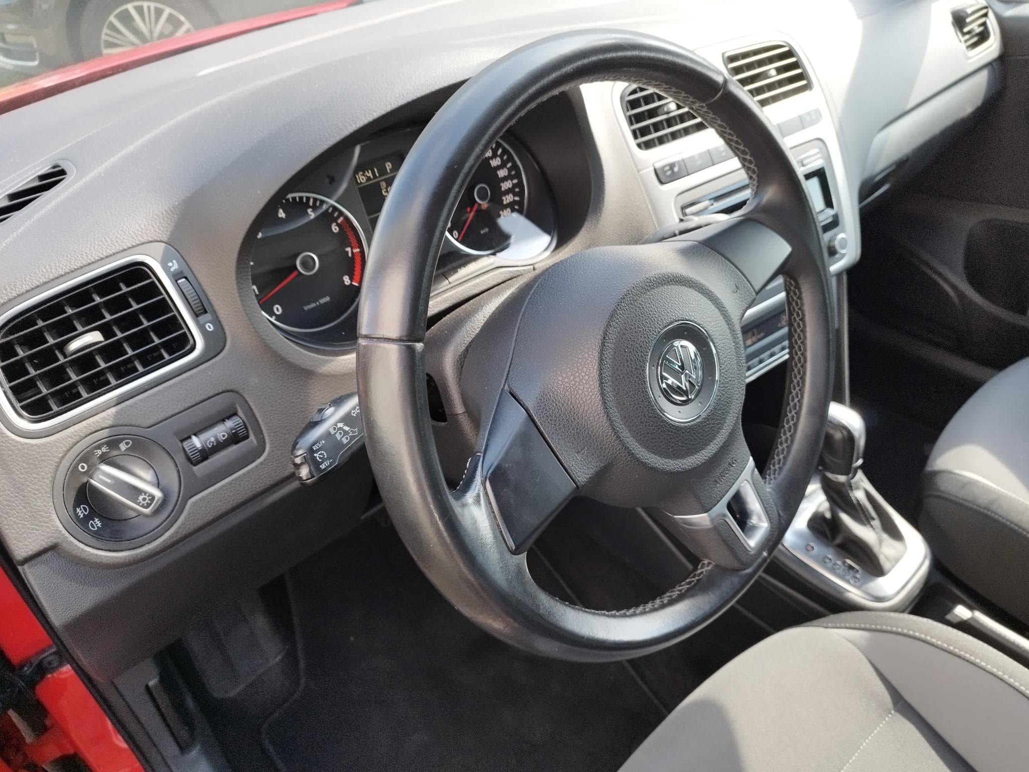 VW Polo 1.2 TSI 90 DSG7 (2013) - Photo 7