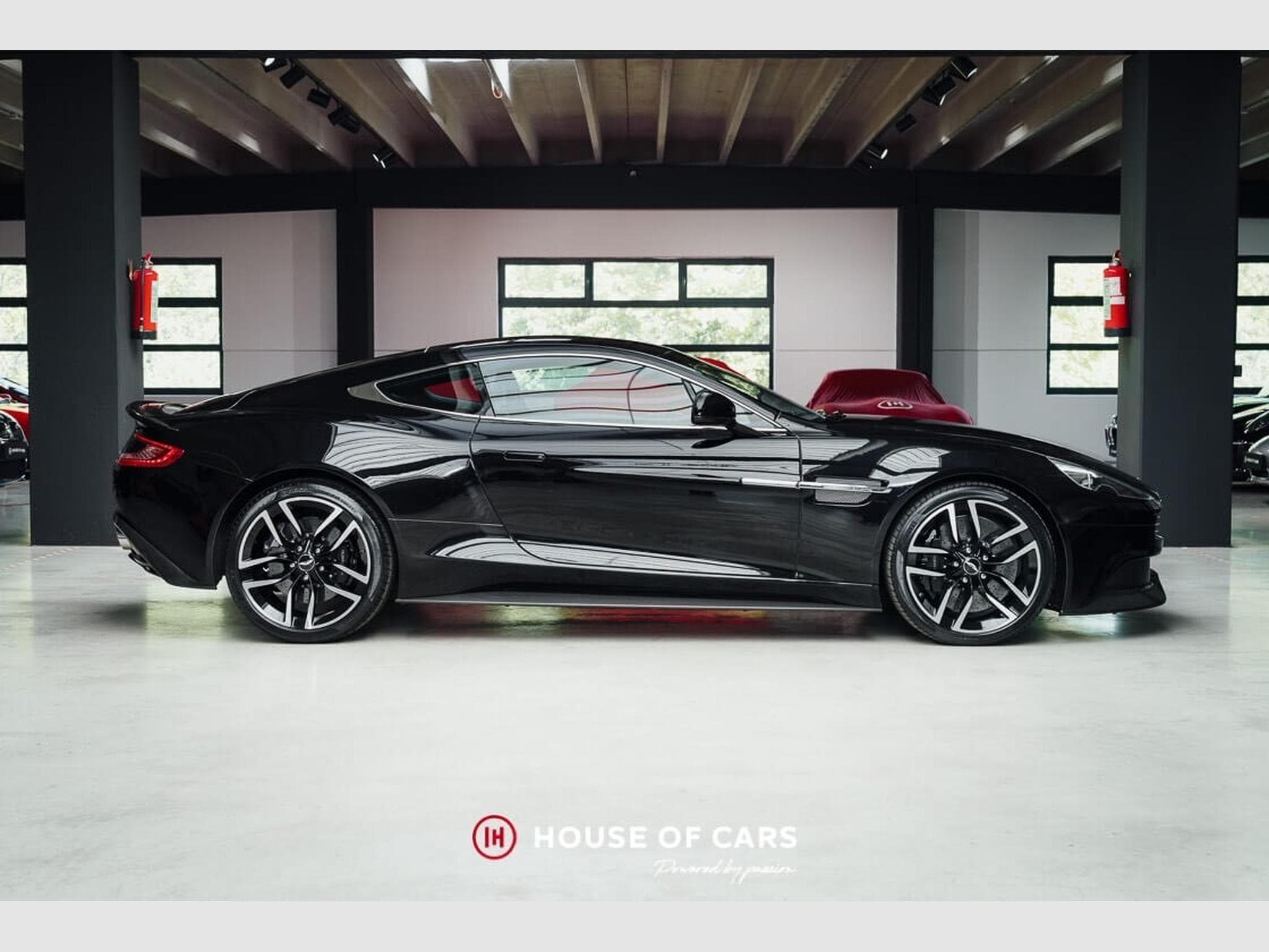 Aston-Martin Vanquish II 2+2 TOUCHTRONIC III JUST SERVICED (2017) - Foto 5