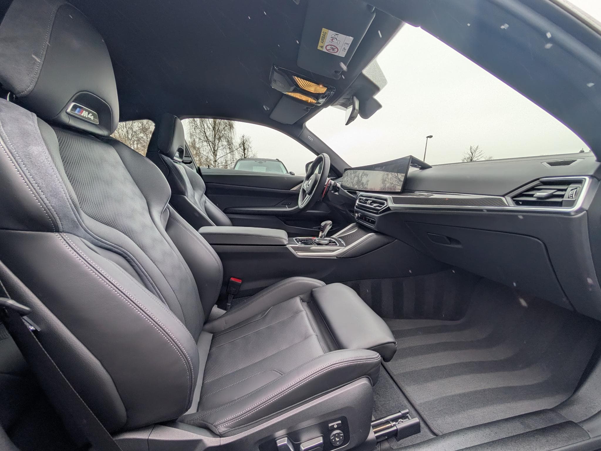 BMW M4 Competition XDrive (2023) - Foto 12