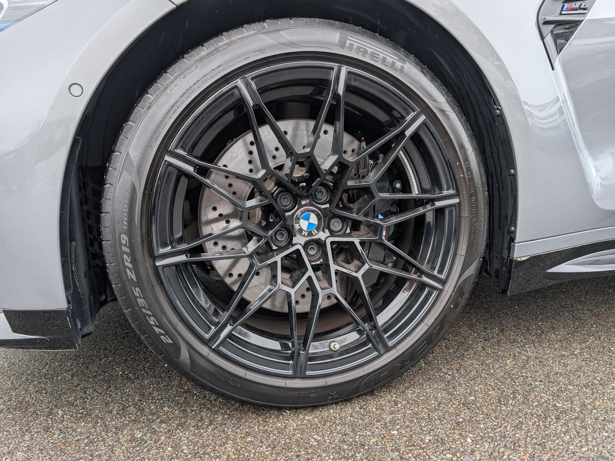 BMW M4 Competition XDrive (2023) - Foto 21