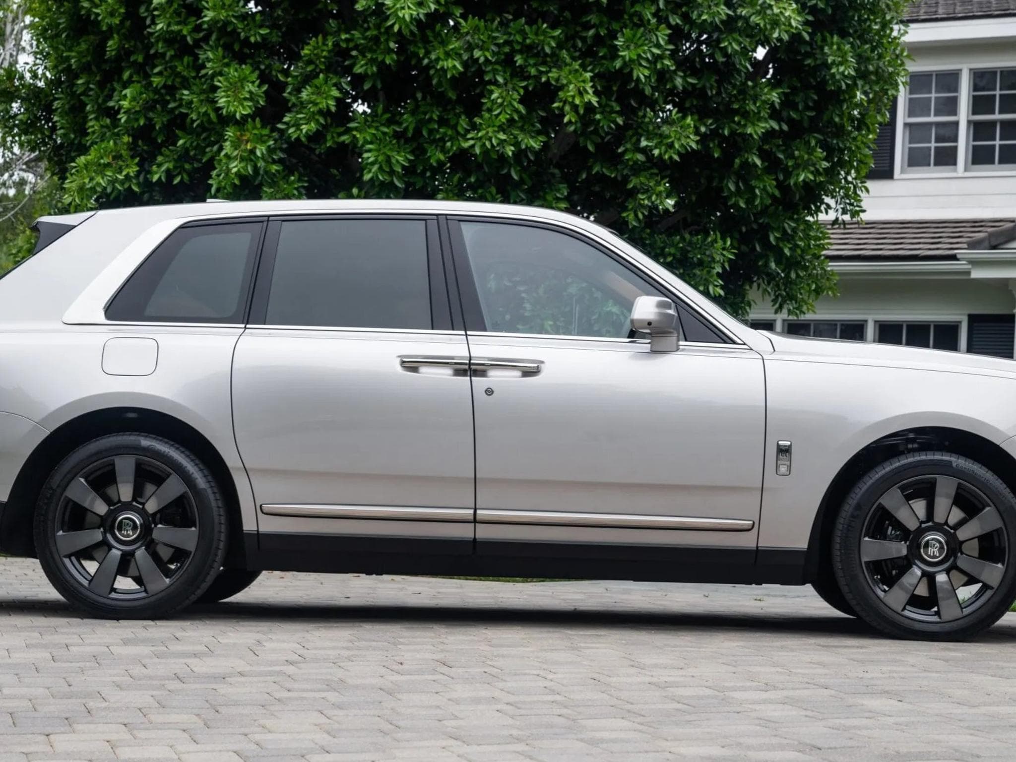 Rolls-Royce Cullinan (2022) - Photo 3