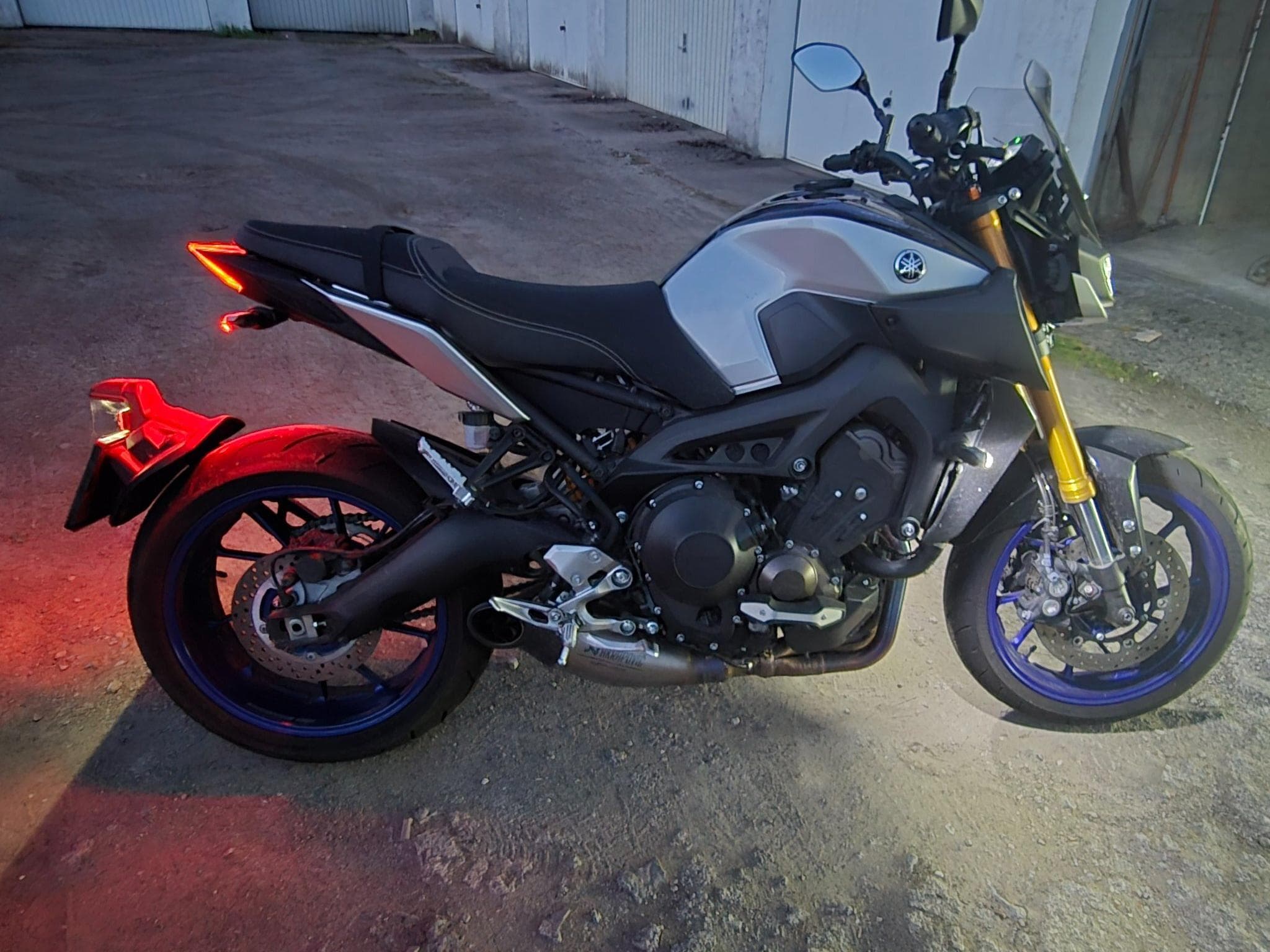 Yamaha MT09 SP (2020) - Foto 3