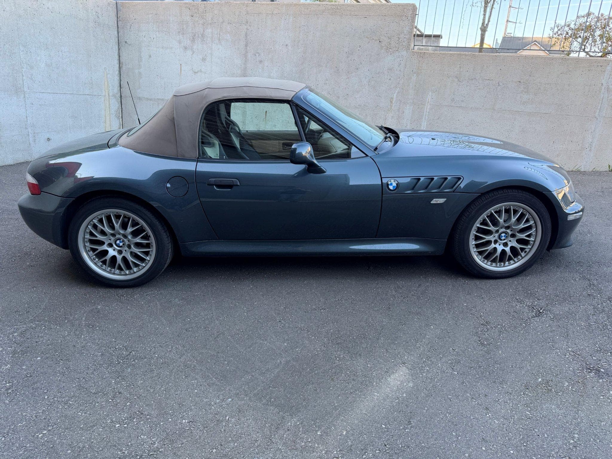 BMW Z3 2.8 Individual - orinoco - Einsenmann (1999) - Photo 1