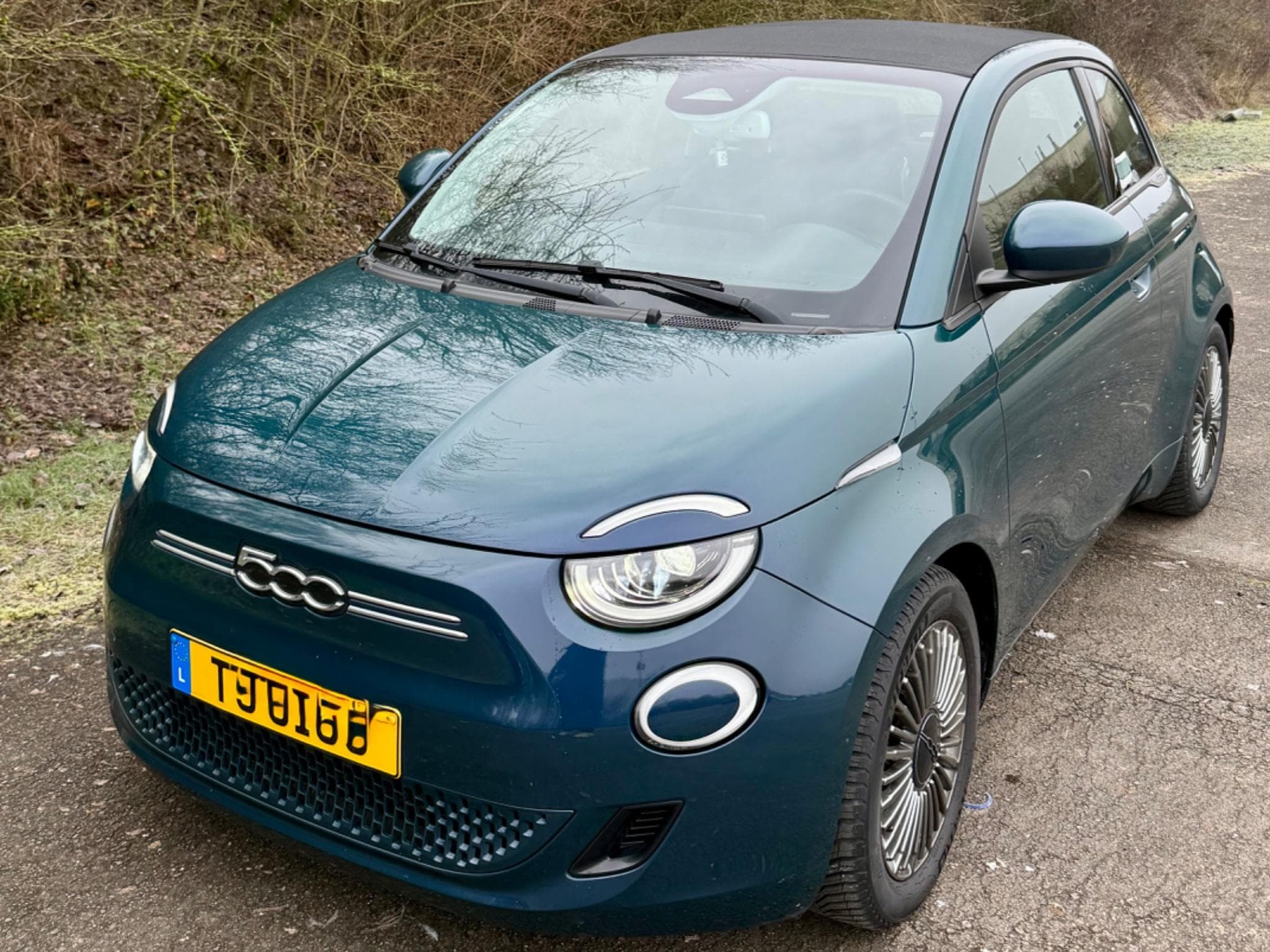 Fiat 500 E Cabrio (2022) - Foto 1
