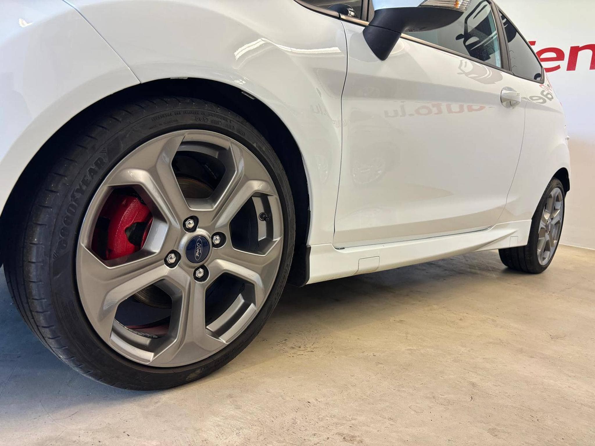 Ford Fiesta ST (2016) - Foto 7