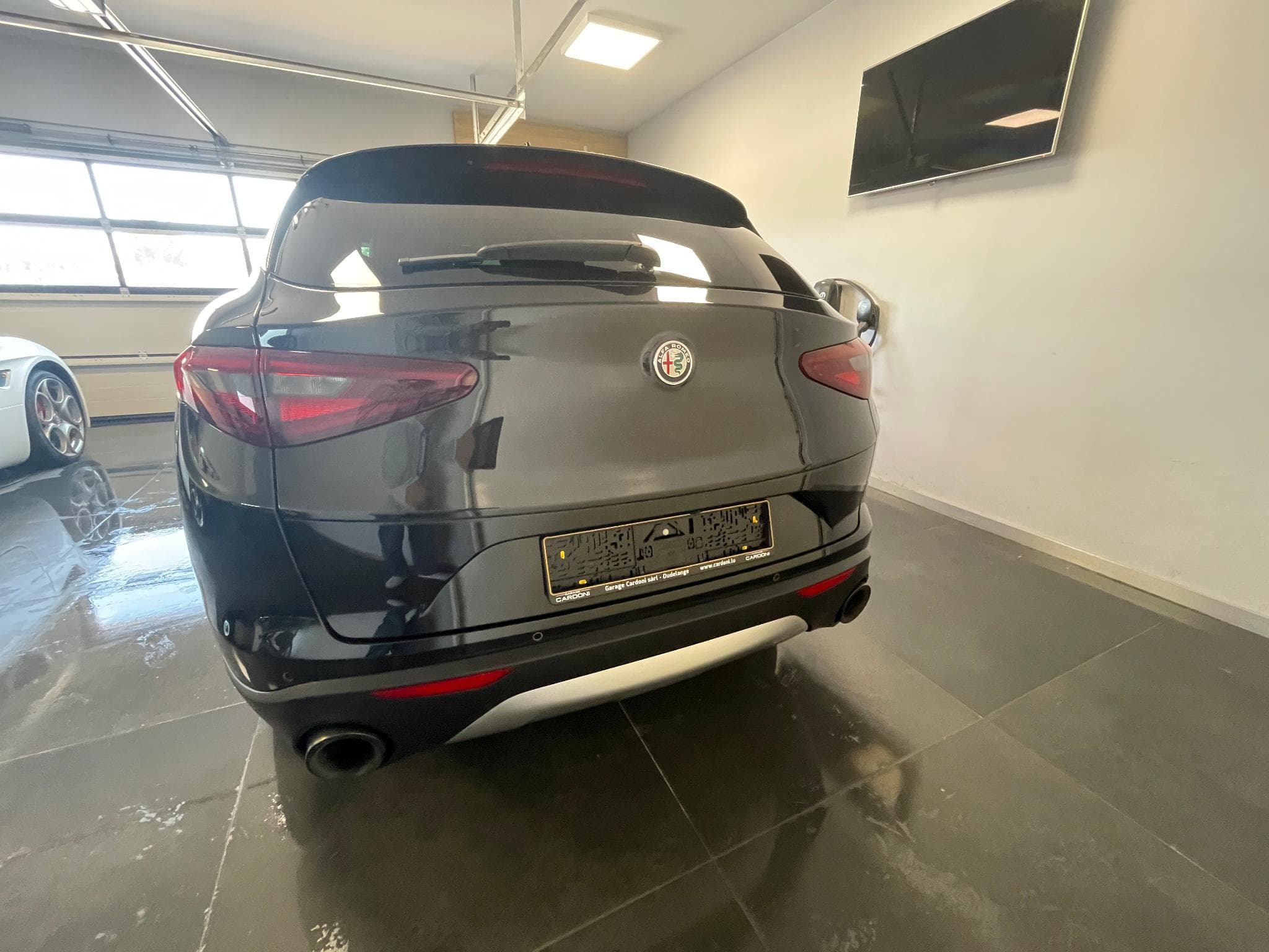 Alfa-Romeo Stelvio Super 2.0 Q4 (2018) - Photo 5