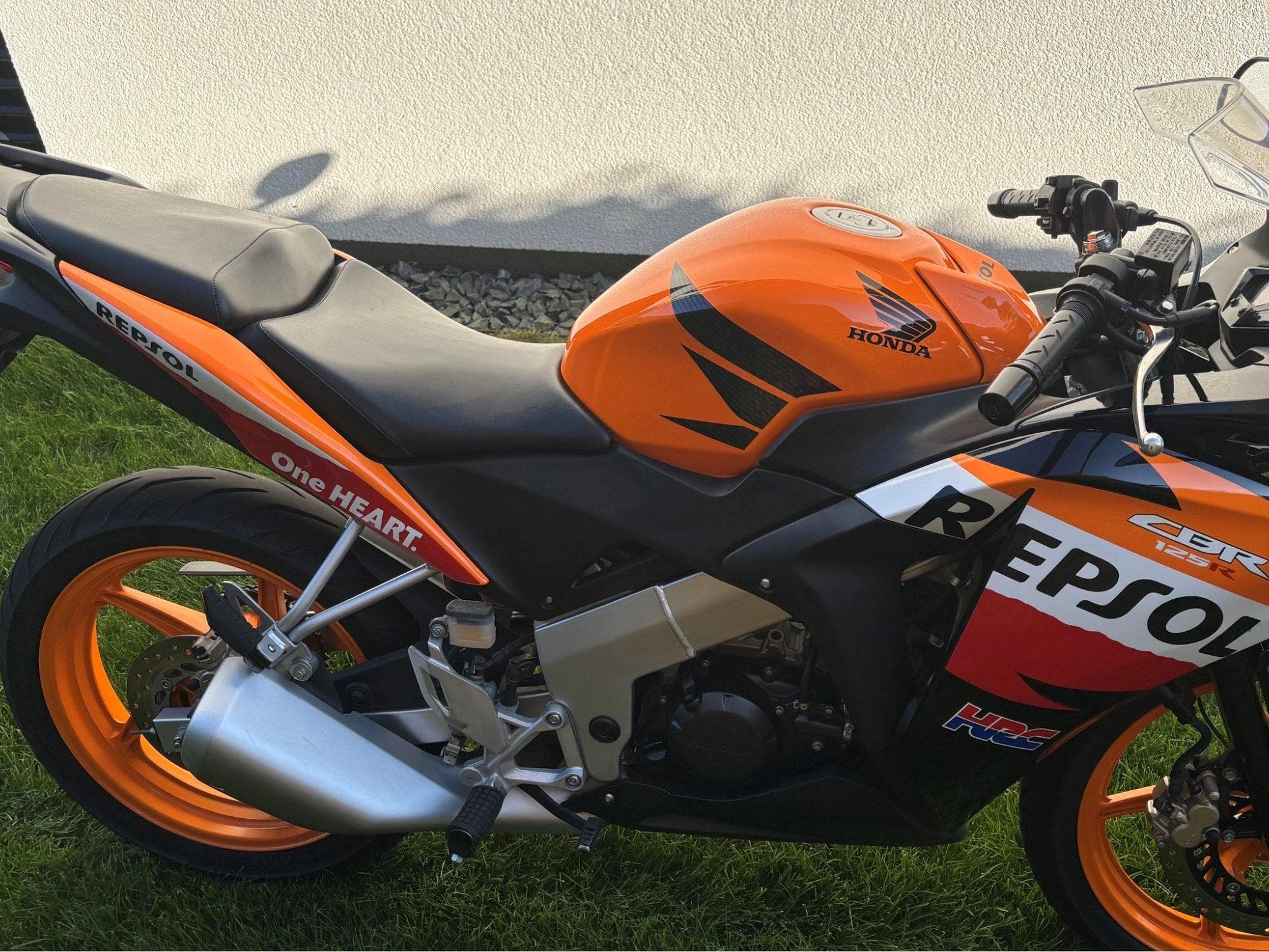 Honda CBR Repsol (2004) - Photo 2