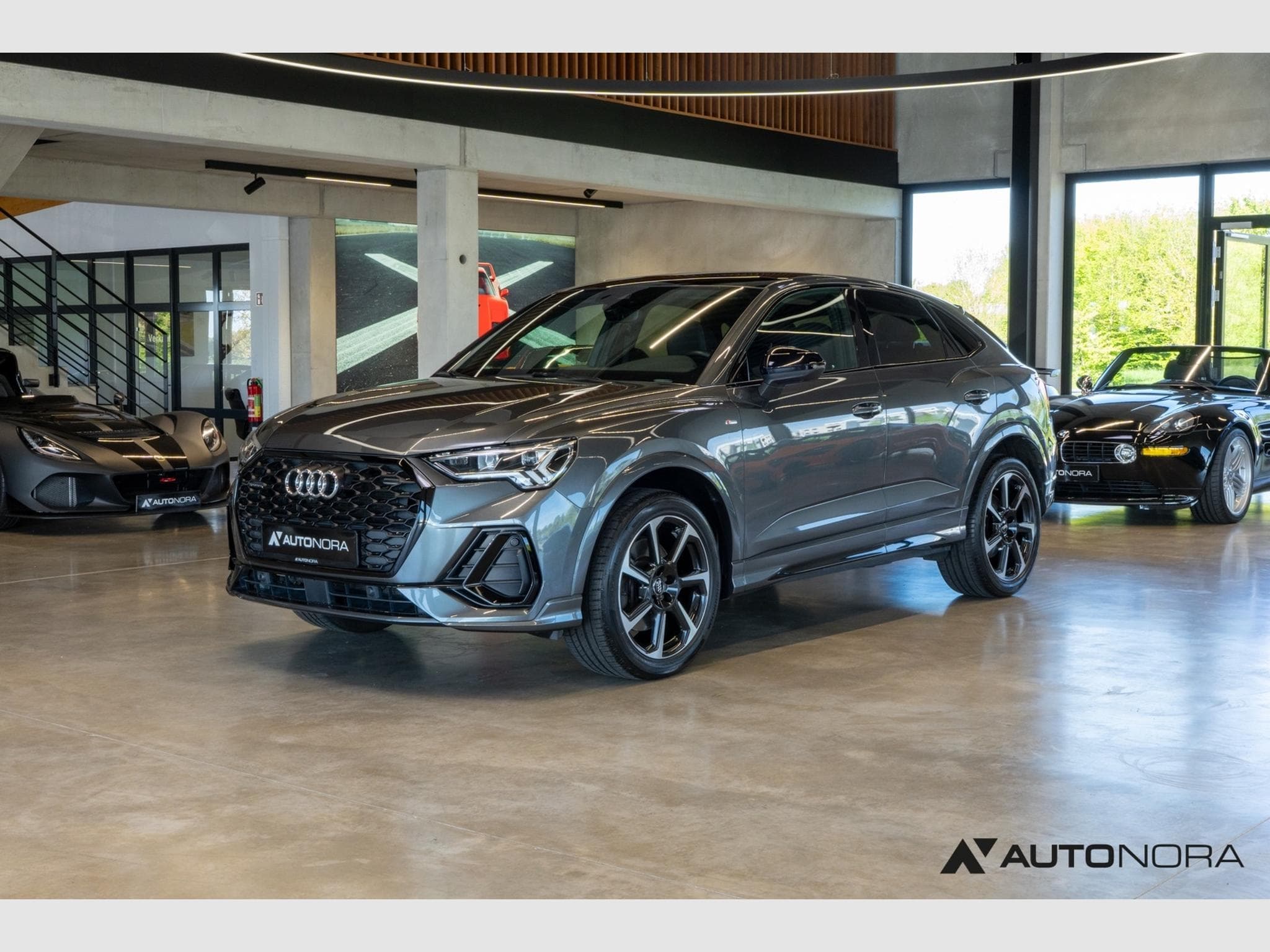 Audi Q3 45 TFSI quattro Sportback S line (2020) - Photo 1