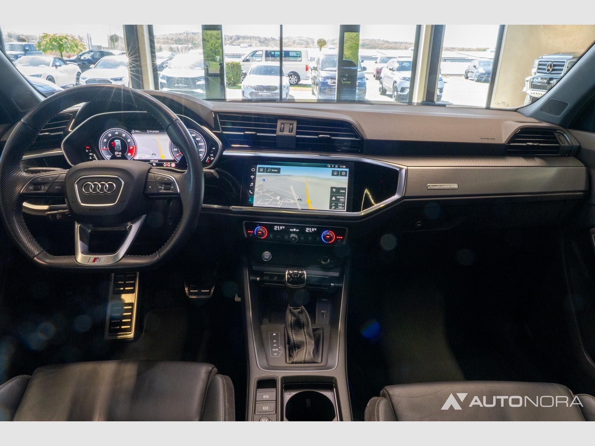 Audi Q3 45 TFSI quattro Sportback S line (2020) - Photo 15