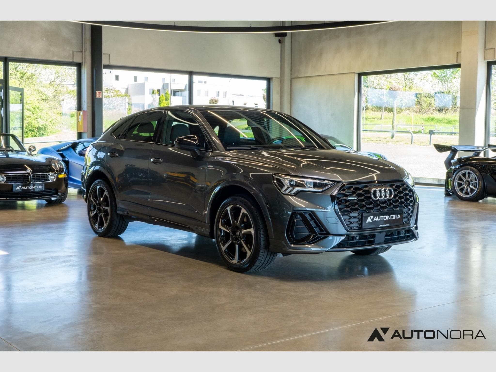 Audi Q3 45 TFSI quattro Sportback S line (2020) - Photo 3