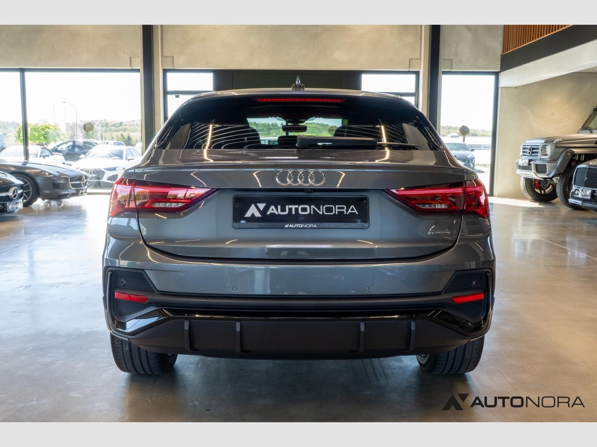 Audi Q3 45 TFSI quattro Sportback S line (2020) - Photo 9