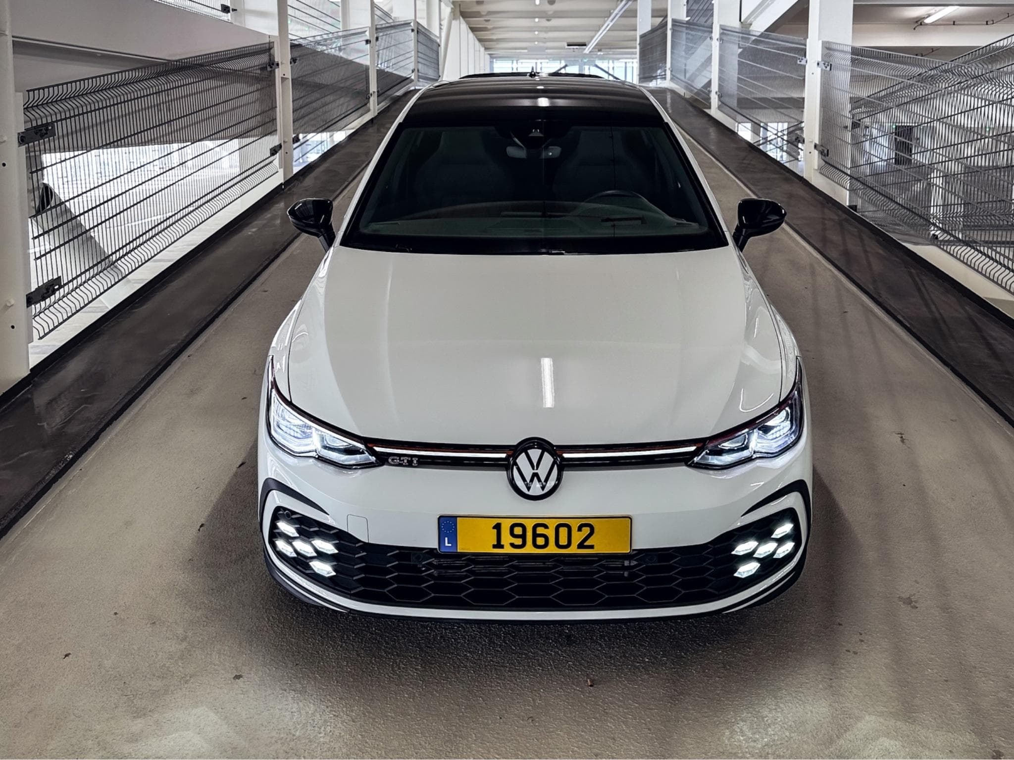 VW Golf GTI (2021) - Photo 1