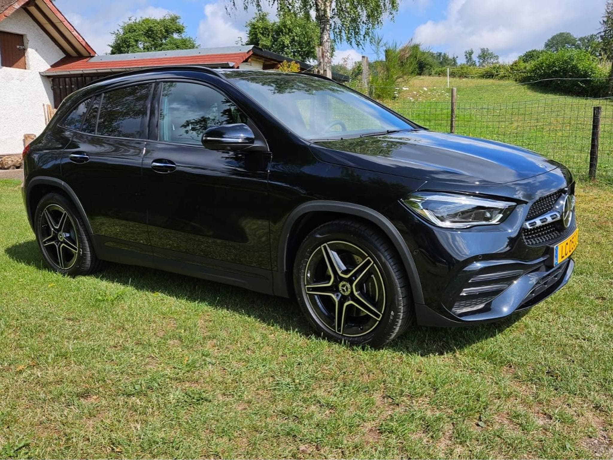 Mercedes GLA 250 AMG Line (2023) - Photo 1