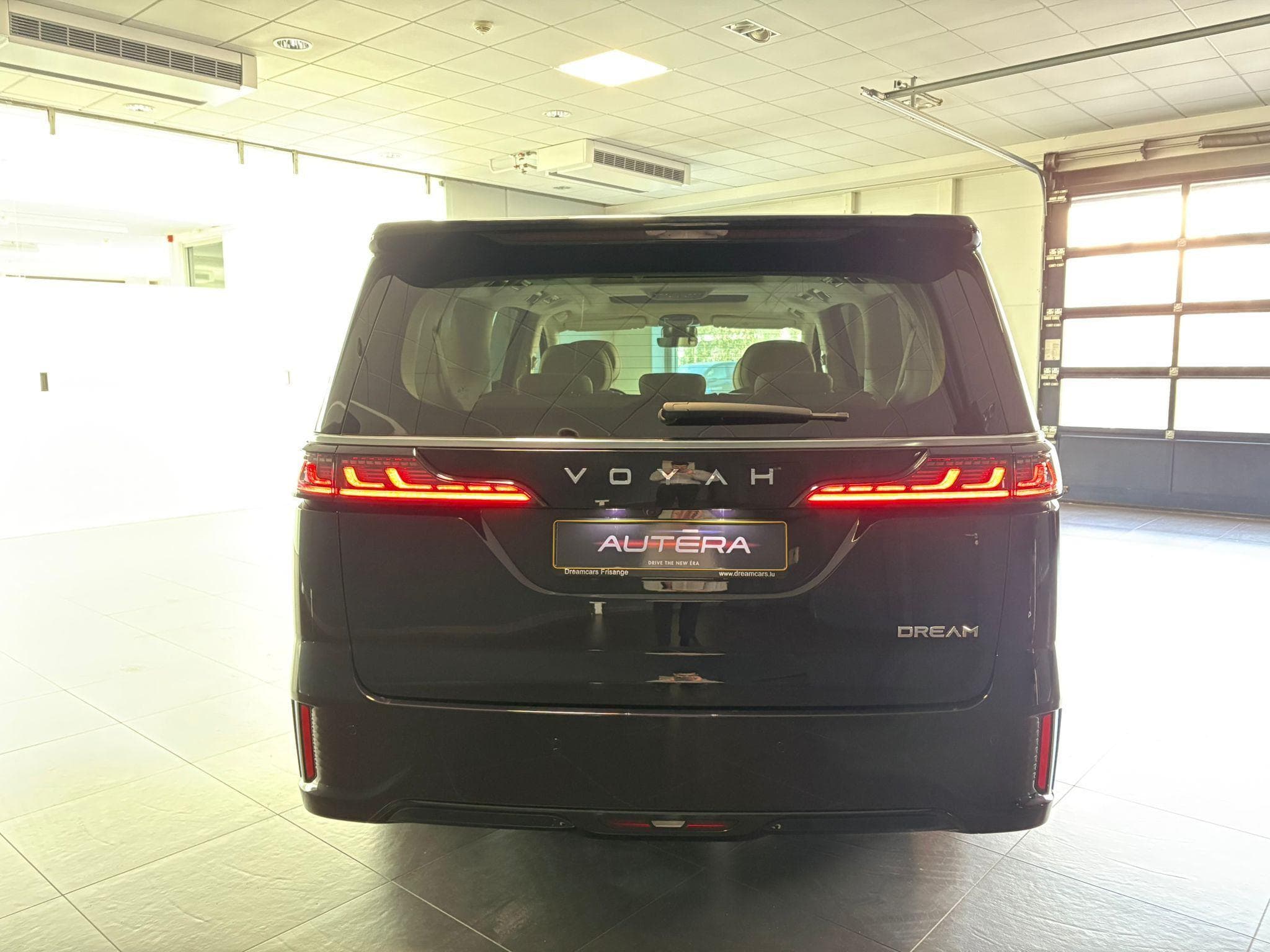 VOYAH CARS DREAM 1.5 PHEV 7 PLACES FULL HYBRID (2026) - Photo 4
