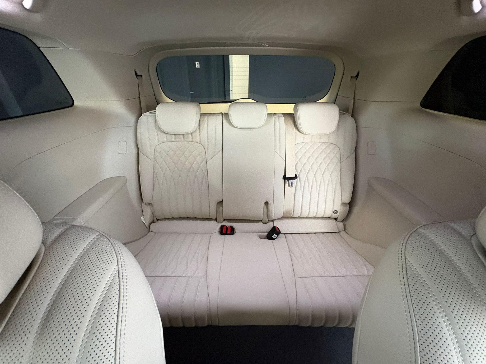 VOYAH CARS DREAM 1.5 PHEV 7 PLACES FULL HYBRID (2026) - Photo 14