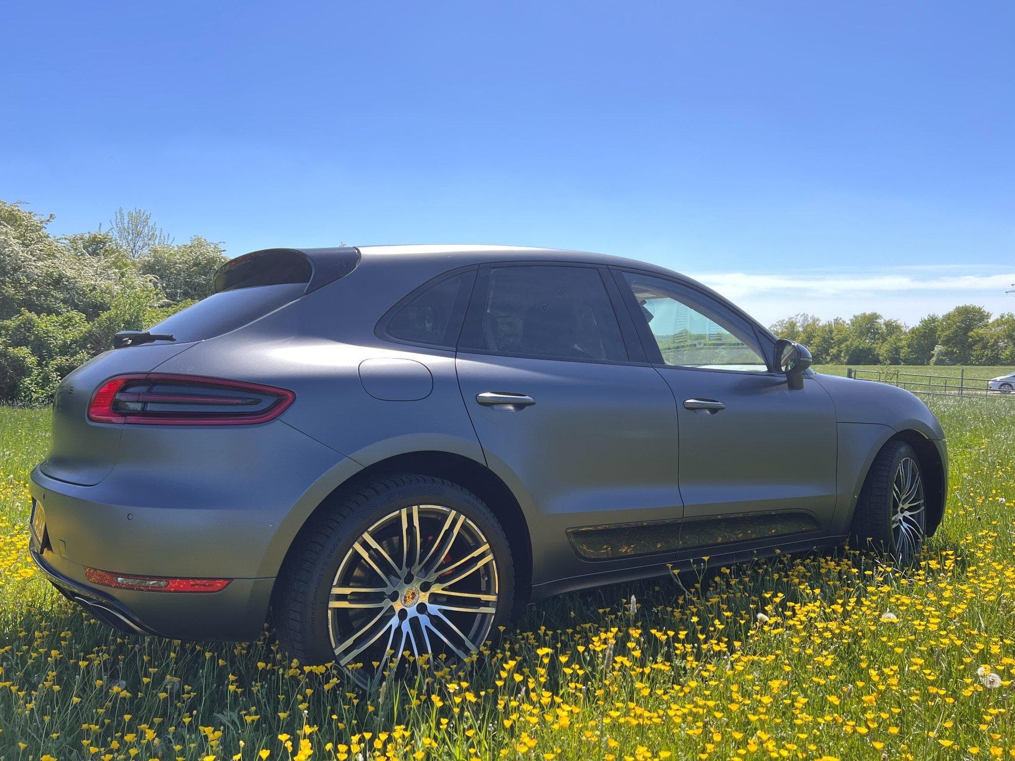 Porsche Macan TURBO (2015) - Foto 5