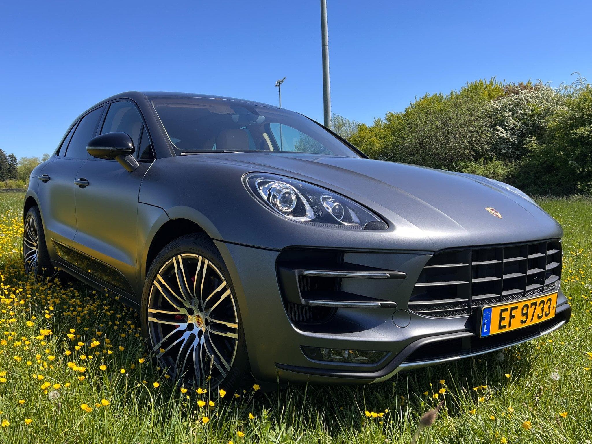Porsche Macan TURBO (2015) - Foto 1