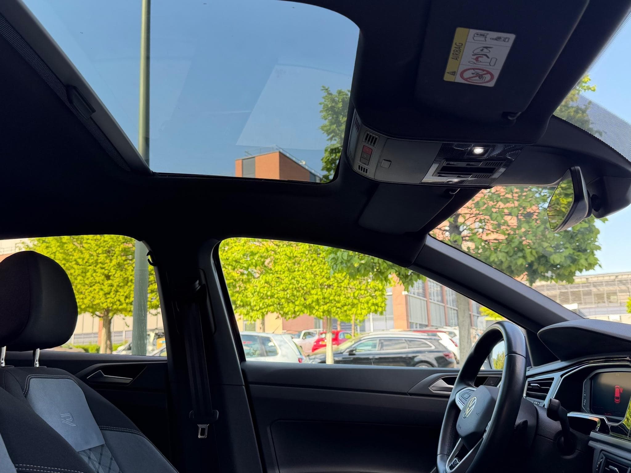 VW Polo R Line (2021) - Foto 10