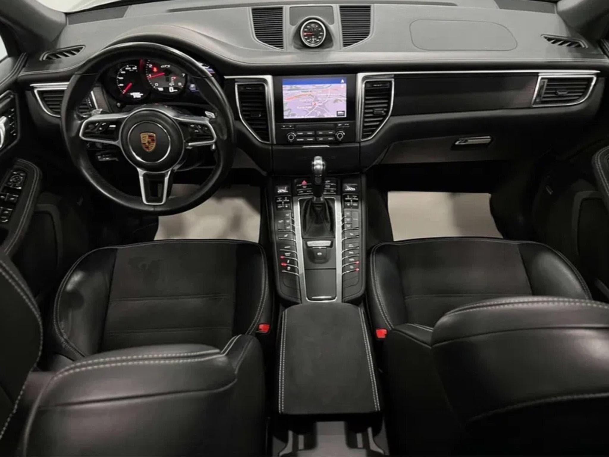 Porsche Macan GTS Black Edition Full OPTION (2018) - Photo 2