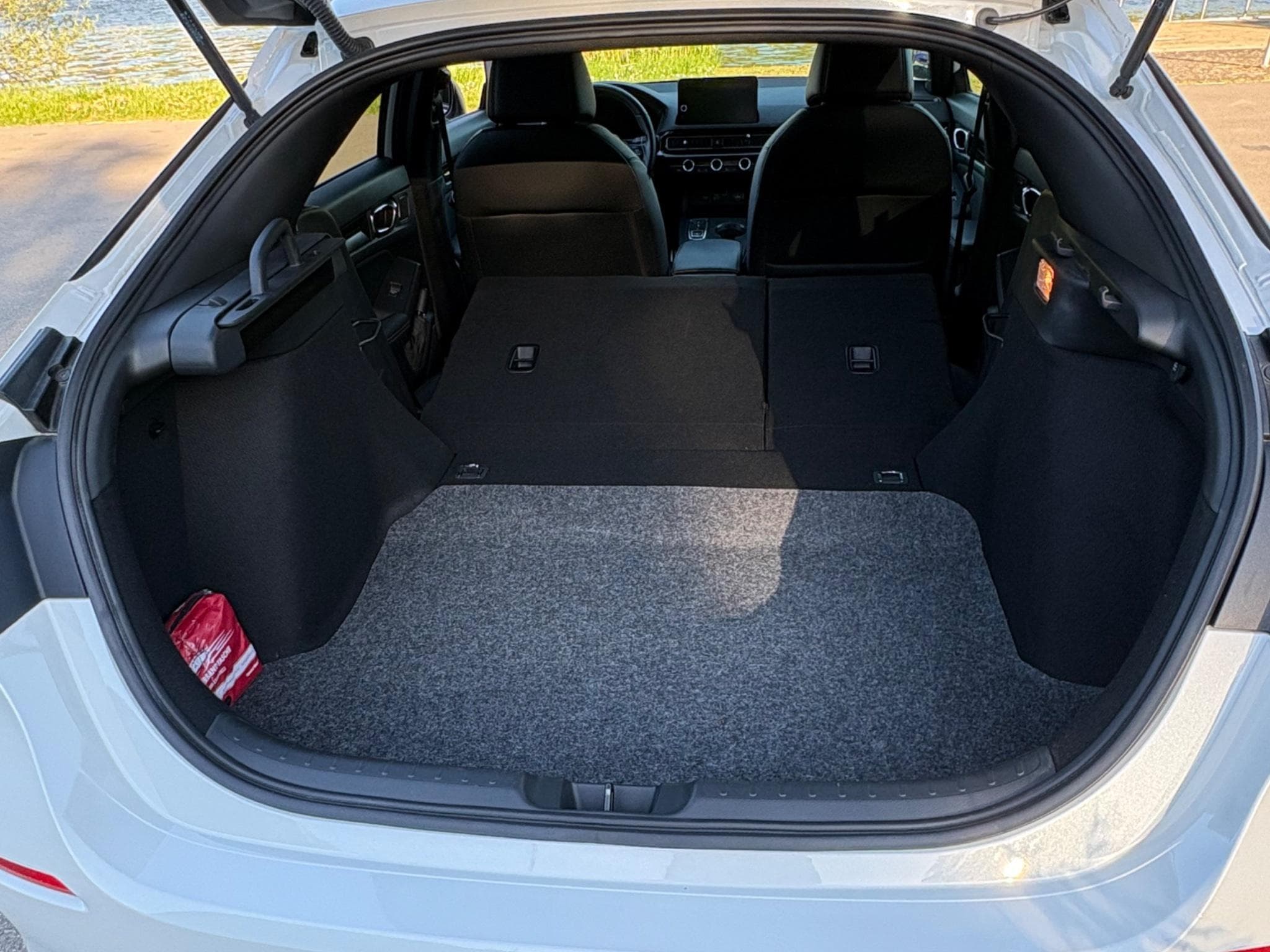 Honda Civic e:HEV, SPORT, 184 PS, AHK, ACC, white m. (2022) - Foto 14