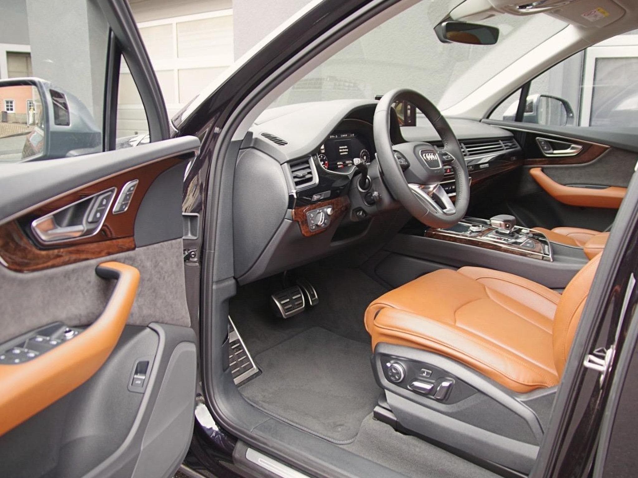 Audi SQ7 SQ7 (2018) - Photo 3