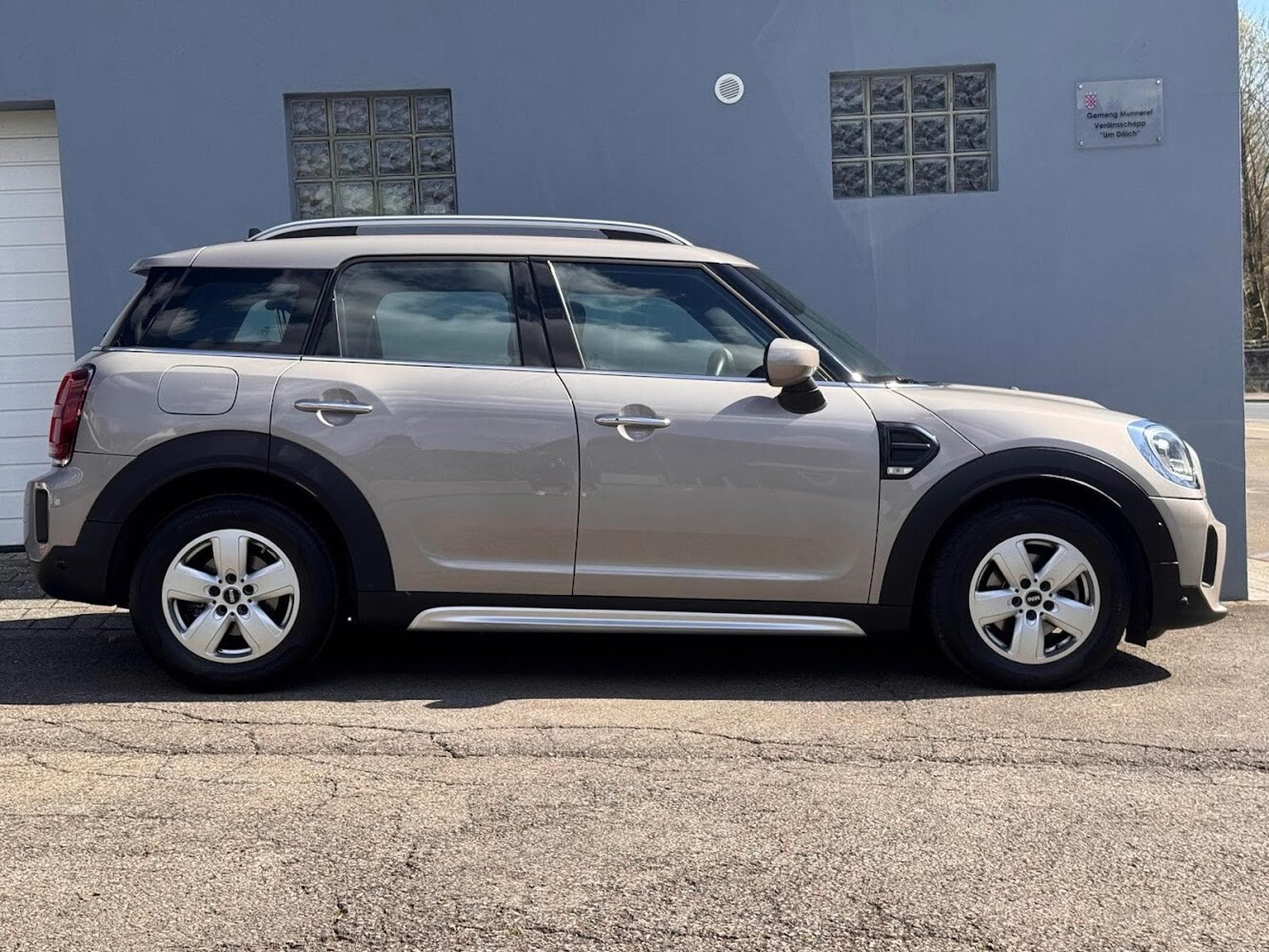 Mini Countryman ONE D SIEGES CHAUFFANTS CUIR 1 ERE MAIN (2022) - Photo 7