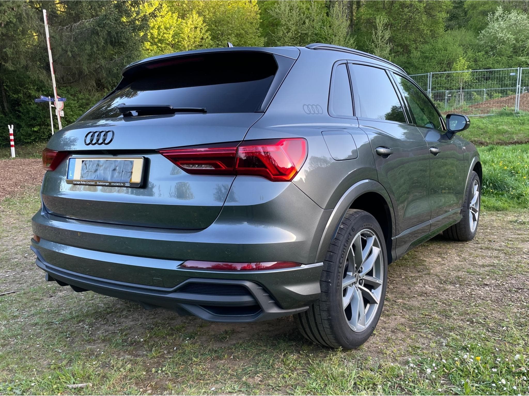 Audi Q3 S line 45 TFSI e (2023) - Photo 2