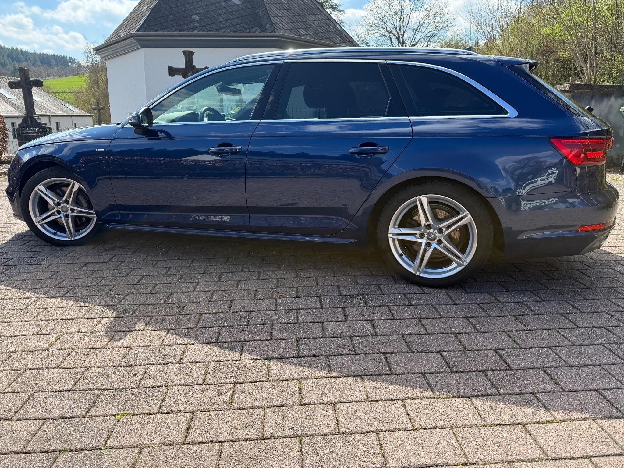 Audi A4 S-line Sport (2017) - Photo 2