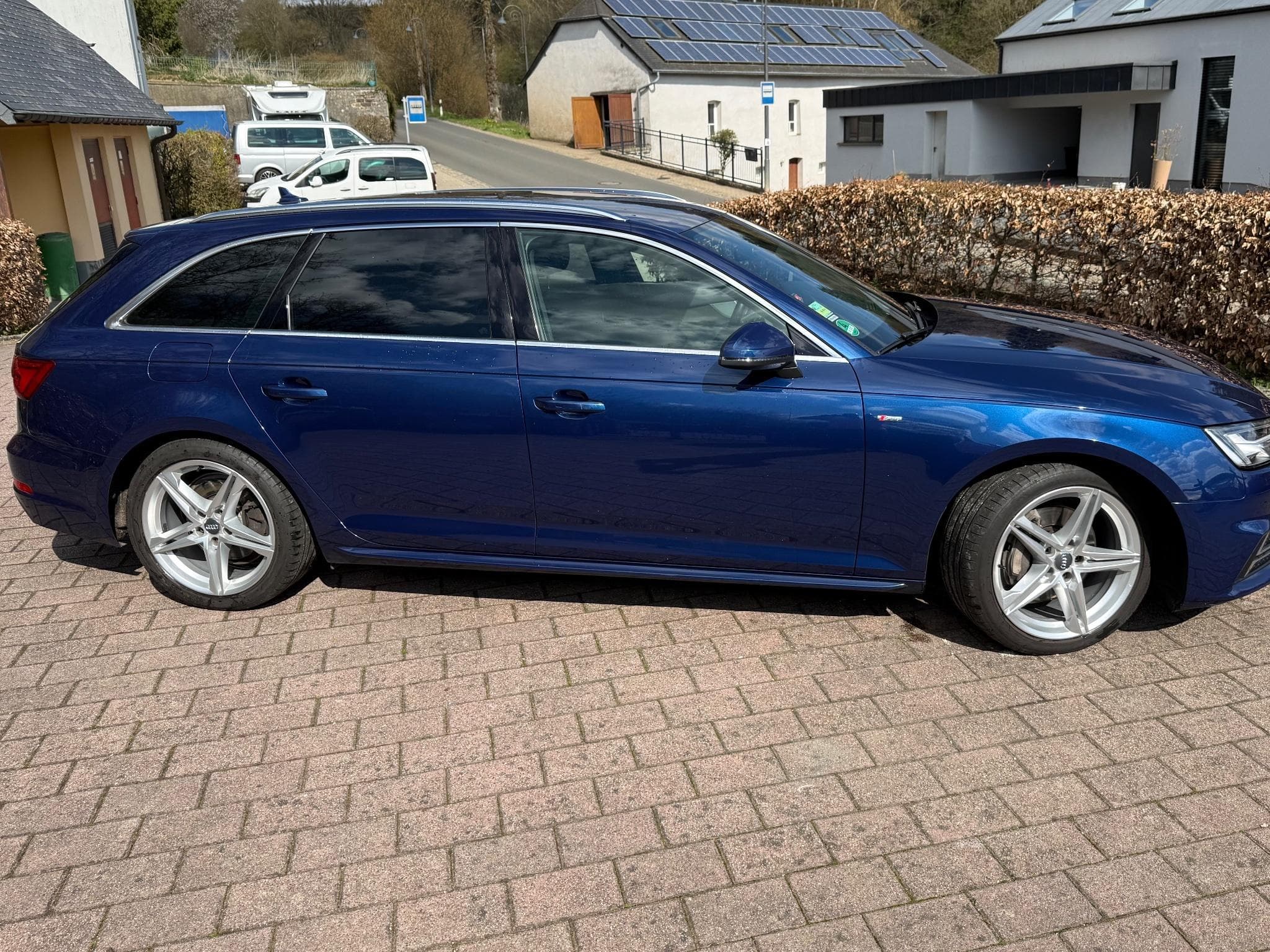 Audi A4 S-line Sport (2017) - Photo 5