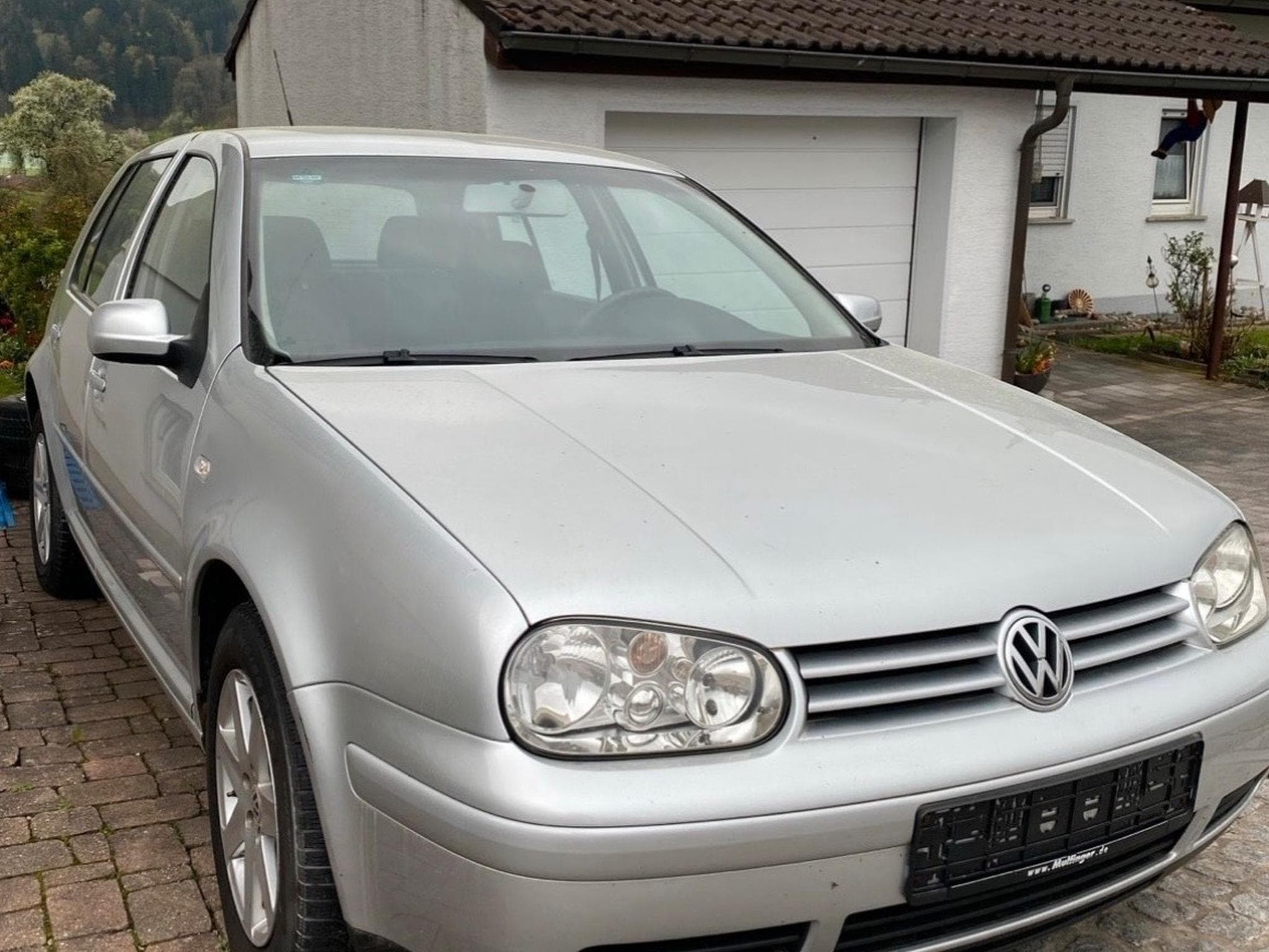 VW Golf 1.9 tdi (2003) - Foto 1